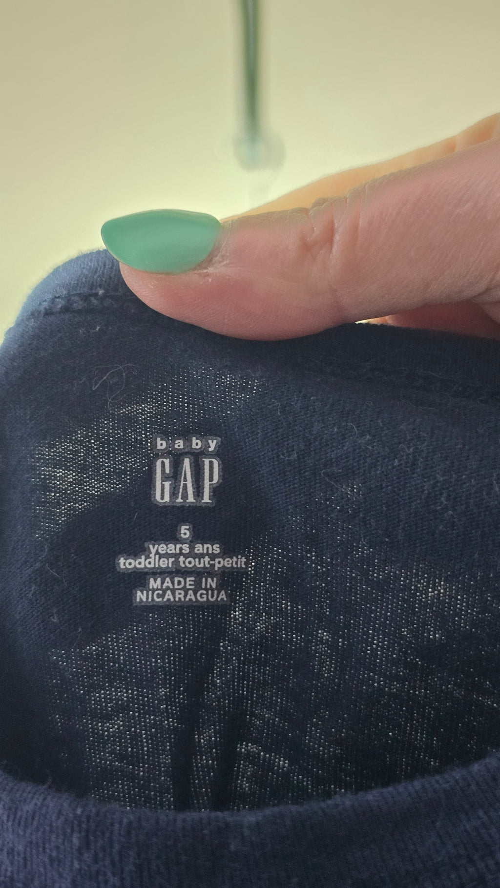 Chandail dinosaures Baby Gap 5 ans