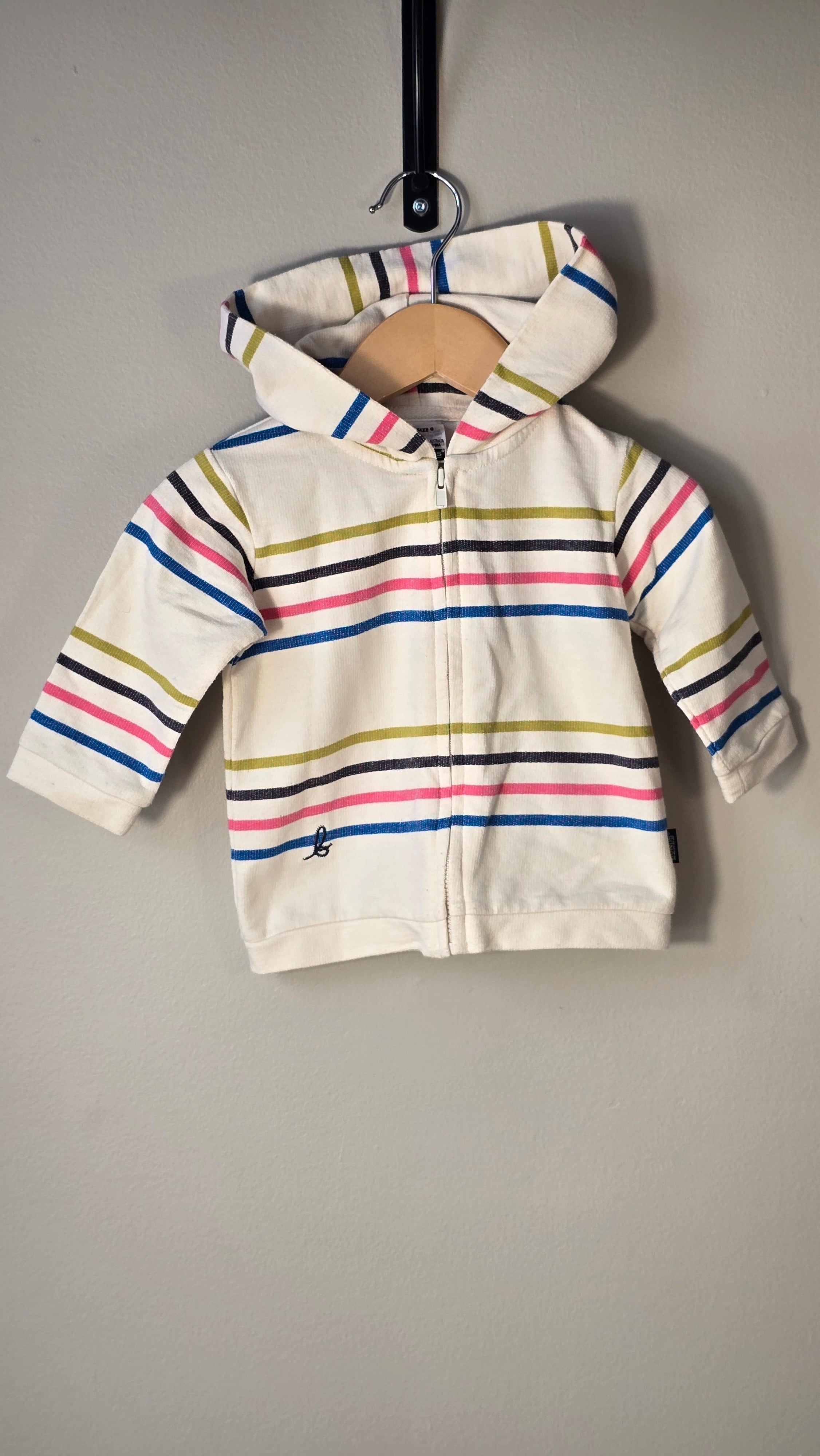 Veste à capuchon BONDS grandeur 0 (6-12 mois)