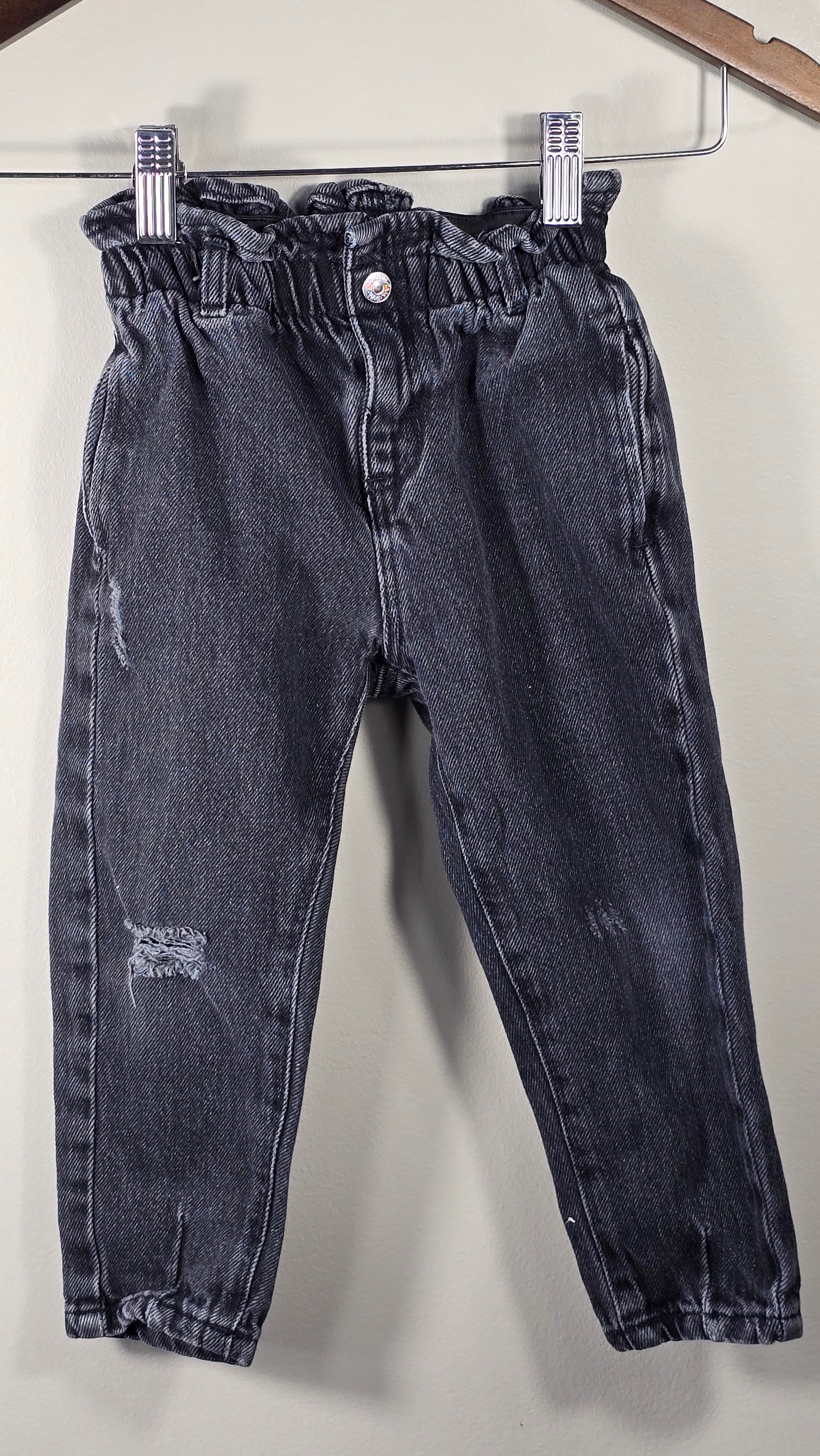 Jeans effet déchiré et délavé taille paperbag Zara 3-4T