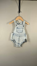Salopette courte en jeans Okie Dokie *Neuve 24 mois