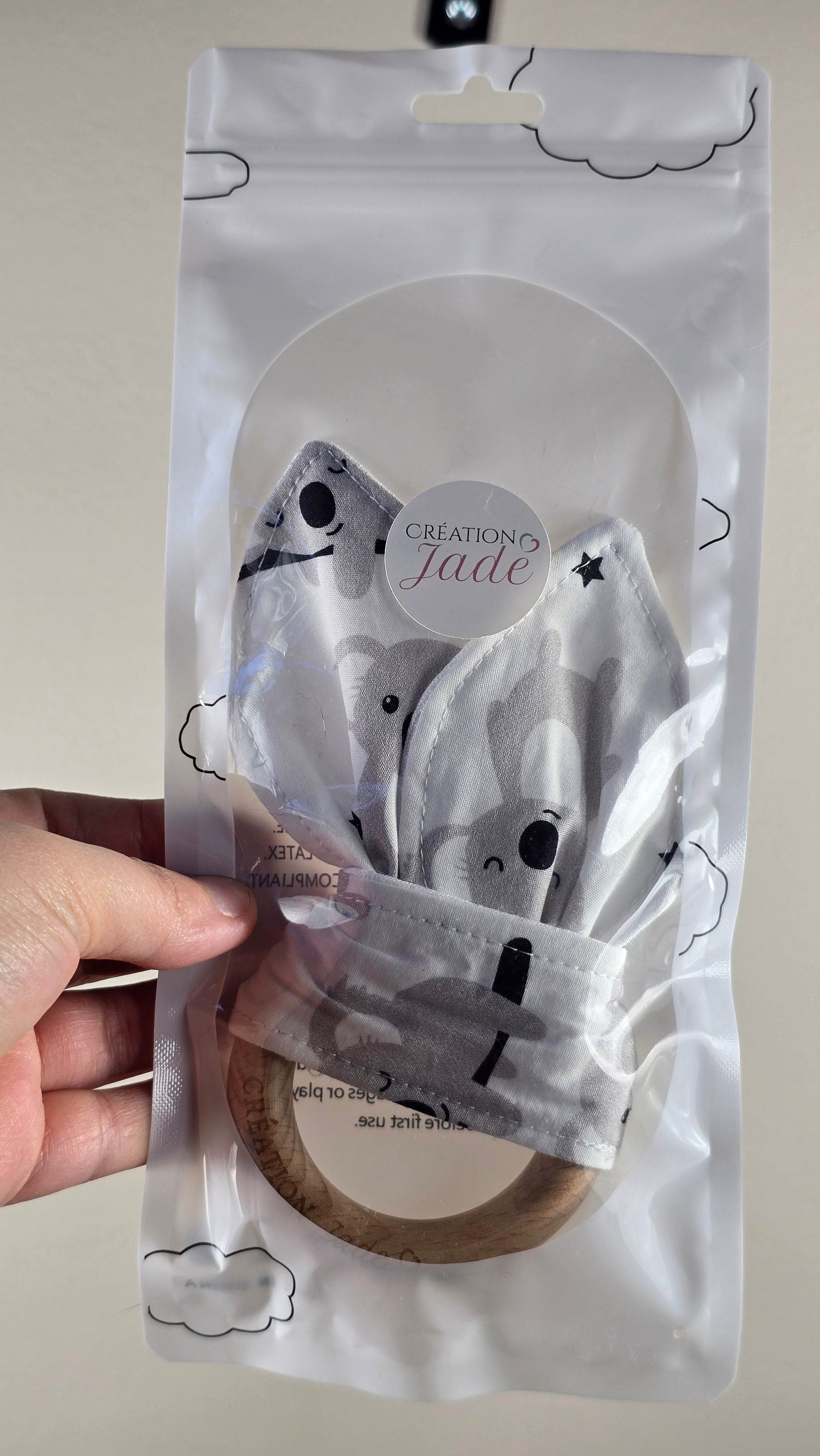 Jouet sensoriel pour bébé - Oreilles de lapin Création Jade - Koalas