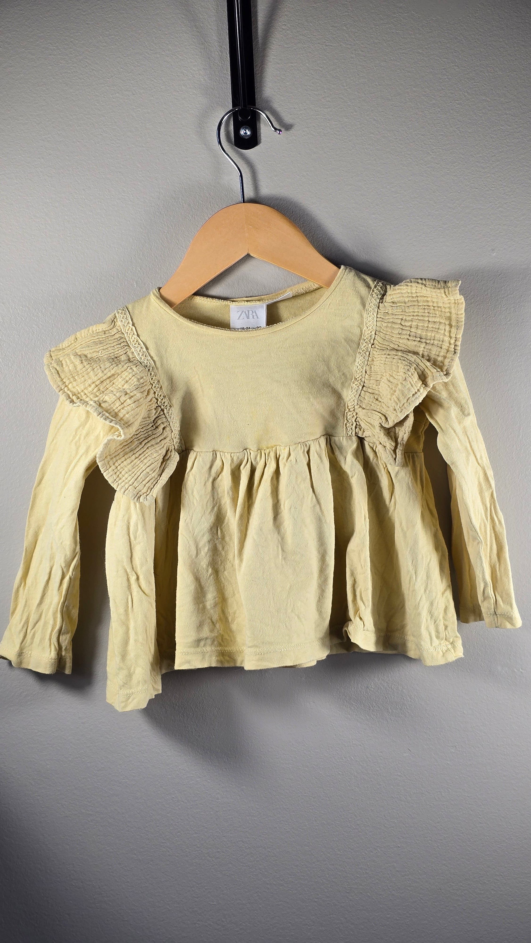 Chandail peplum à volants | Zara | 18-24 mois