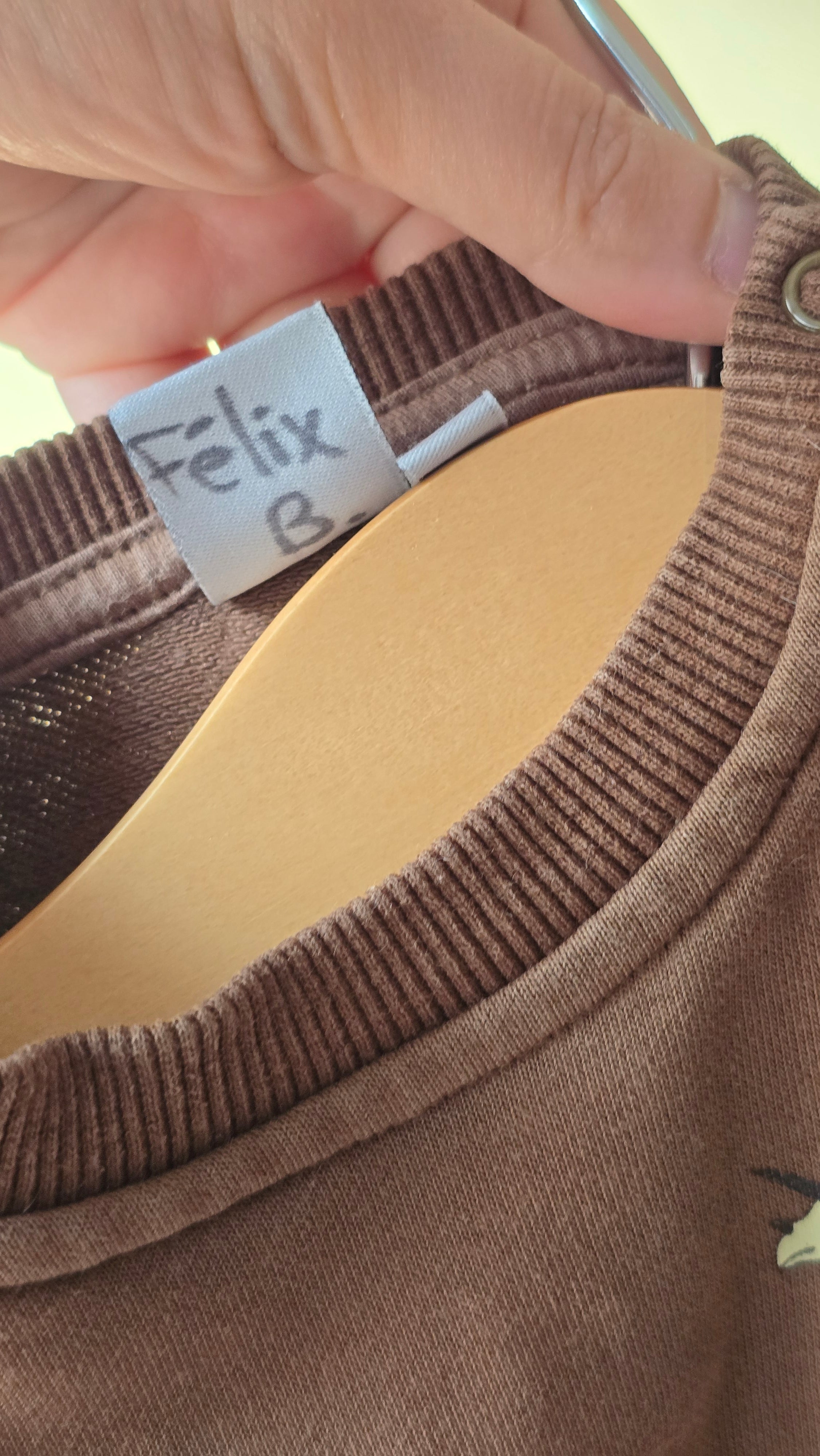 Crewneck | Beding Bedang | 12 mois *nom écrit à l'endos de l'étiquette