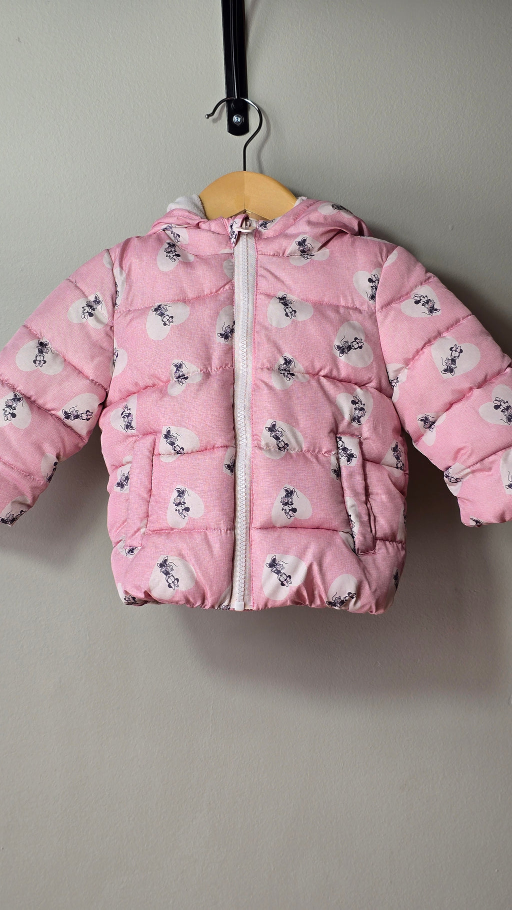 Manteau puffer Minnie 6-12 mois *Fait grand! *Comme neuf