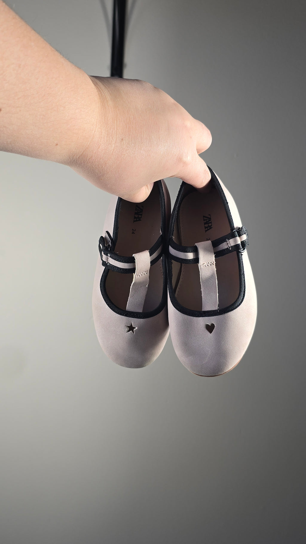 chaussures Zara 24