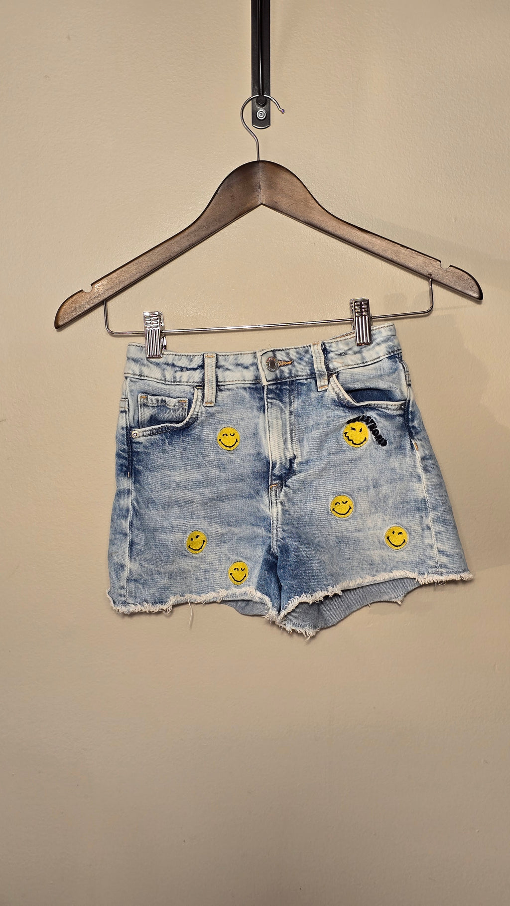 Short smiley world | H&M | 8-9 ans