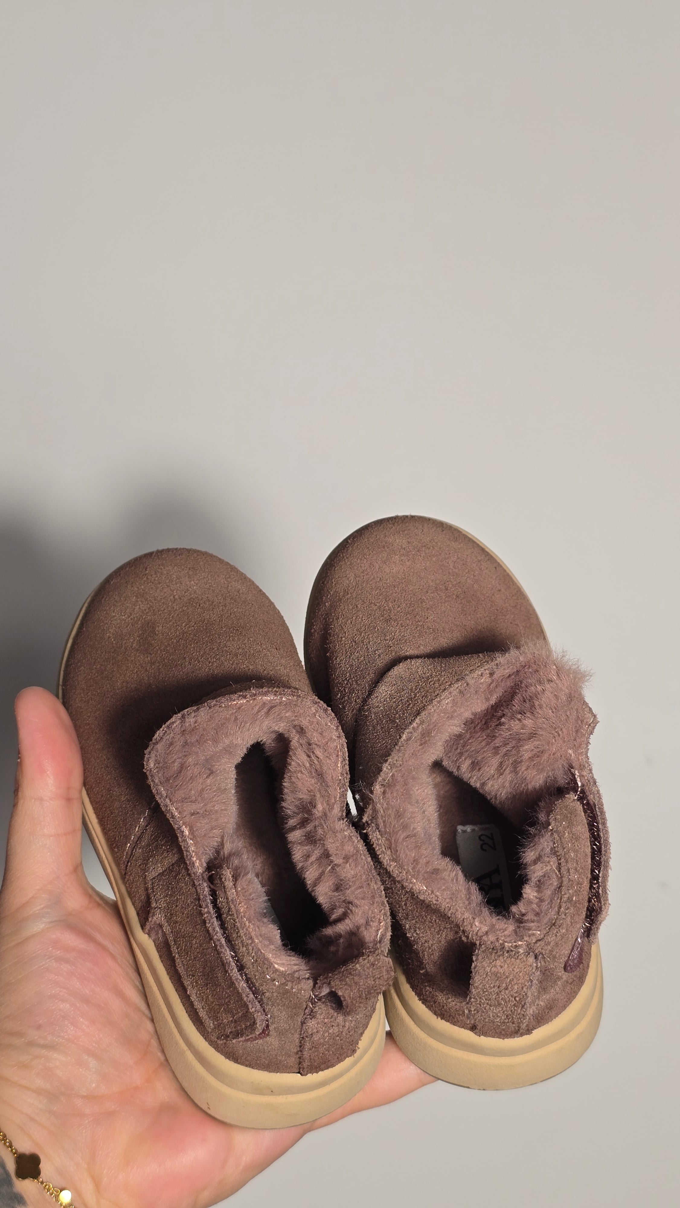 Botillons style uggs intérieur super doux | Zara | 22