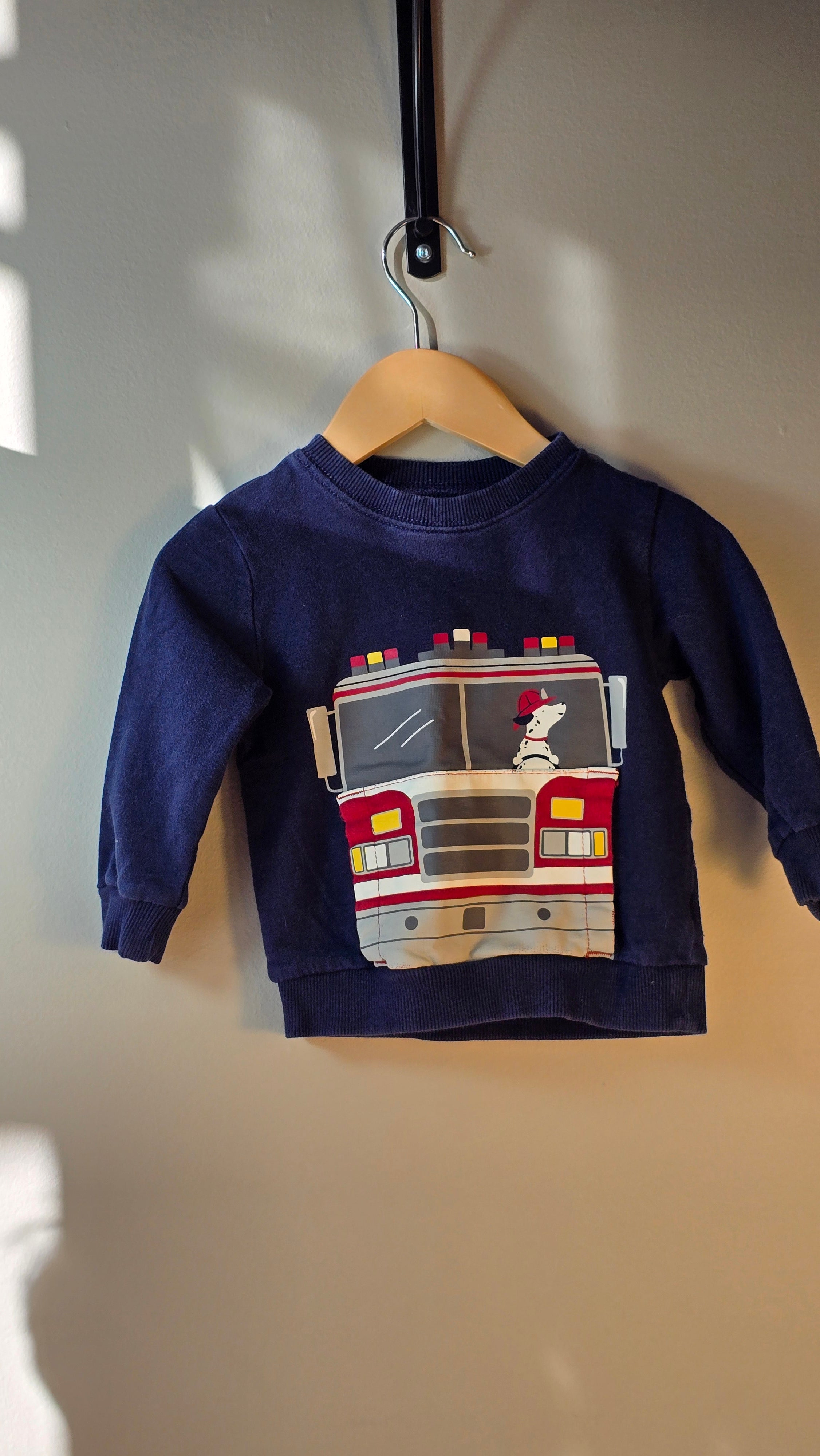 Crewneck chien pompier | Carter's | 18 mois