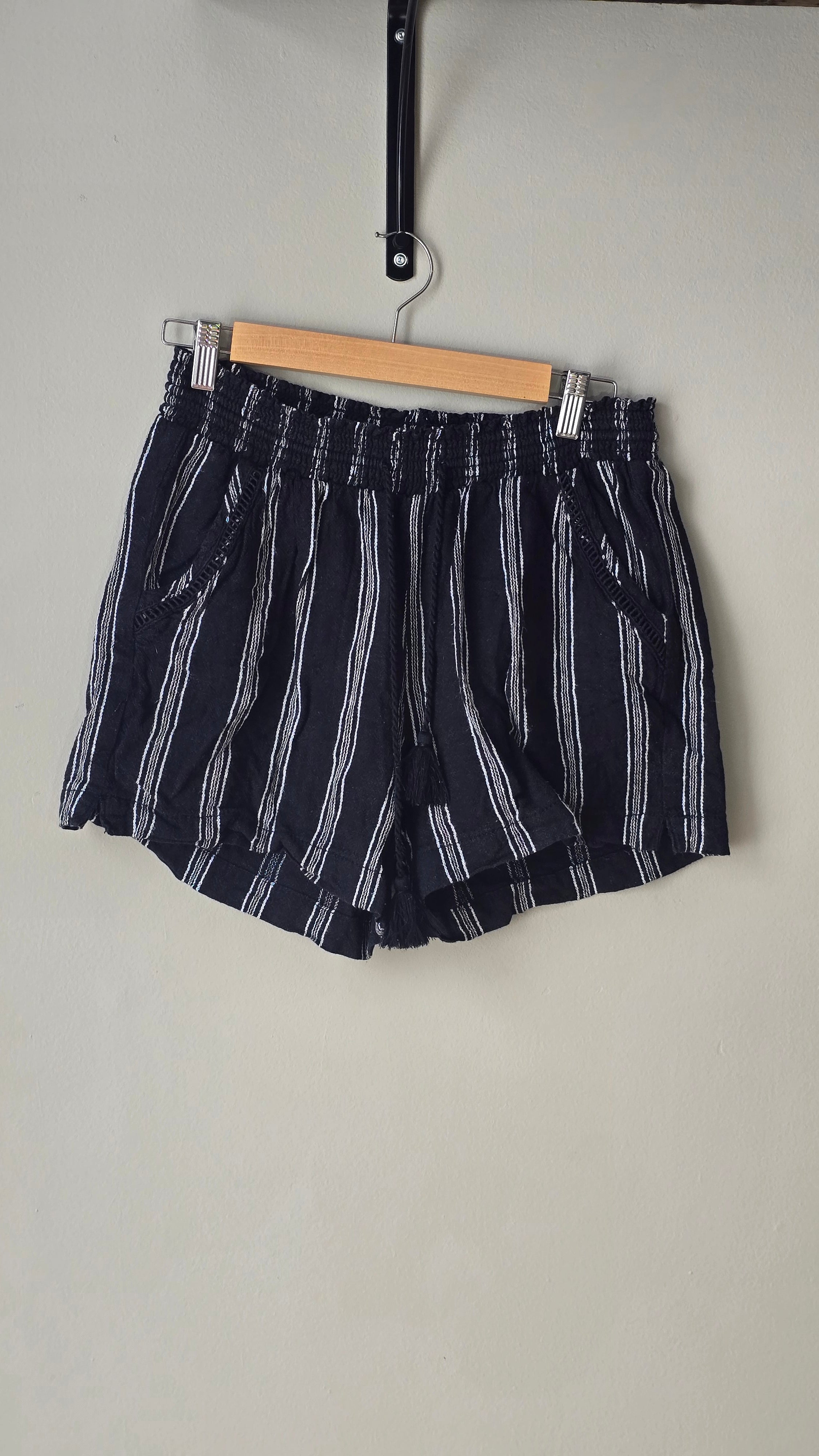Short ligné en lin Briggs New York (Costco) grandeur medium