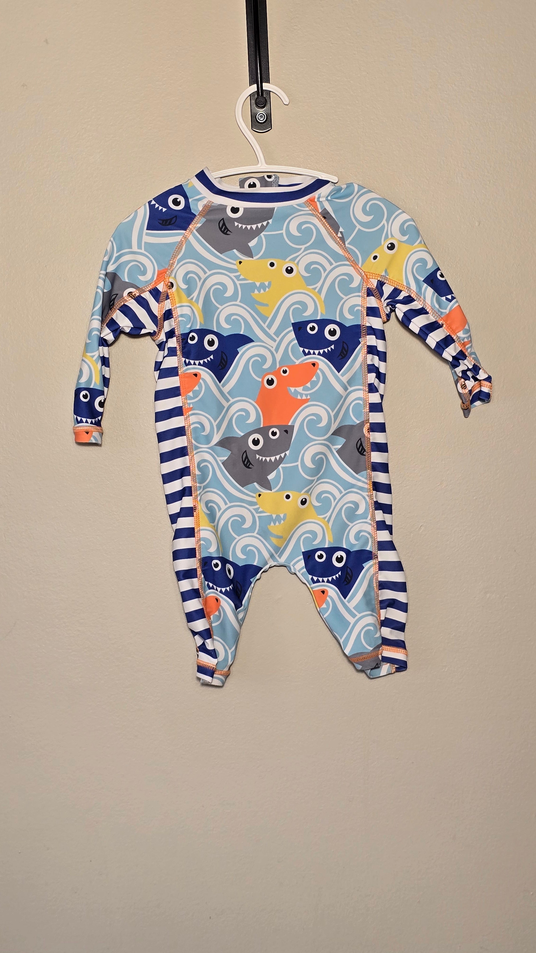Maillot de bain requins | Marque inconnue | 9-12 mois *Sans snap pour la couche