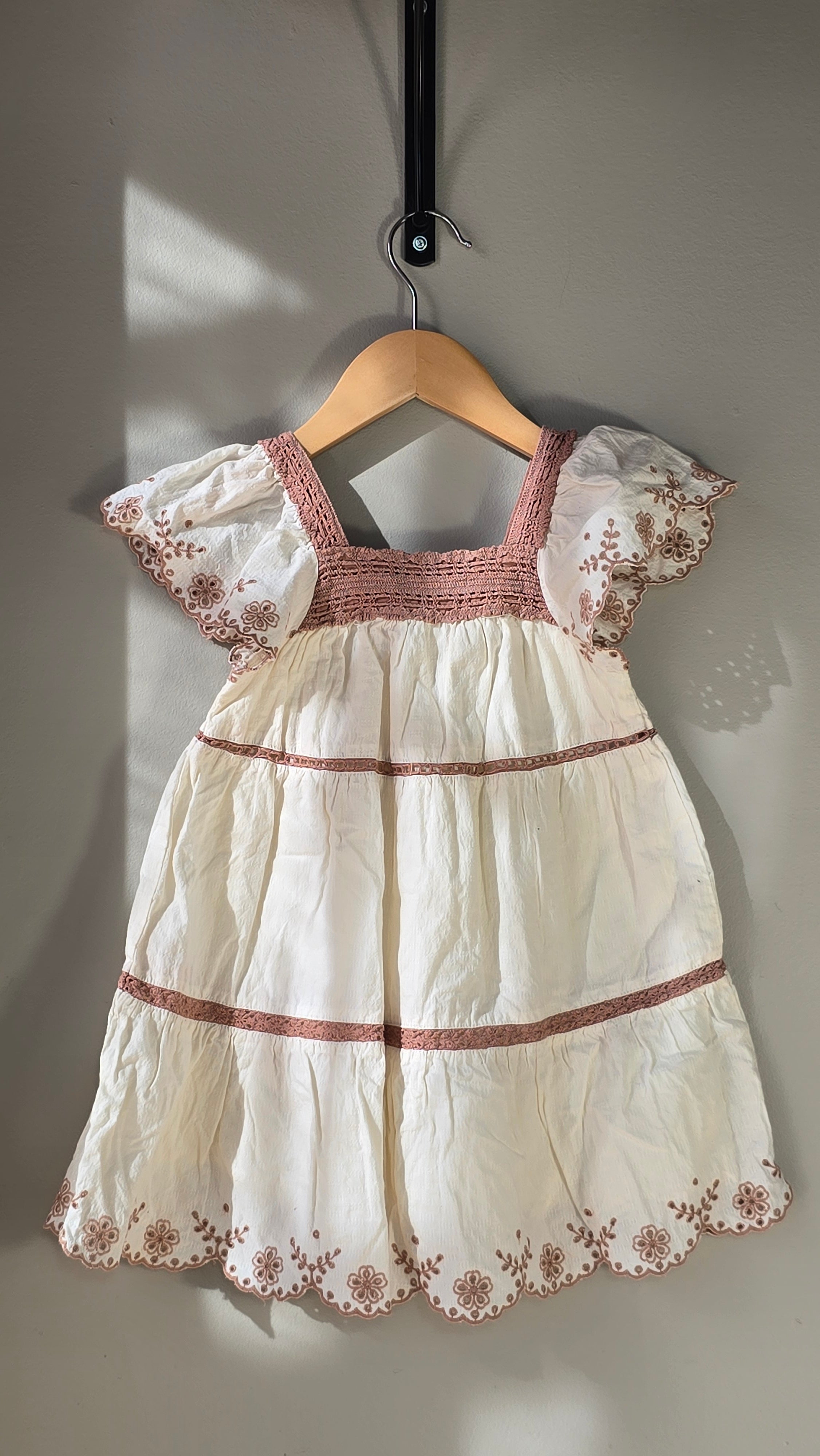 Robe à détails crochetés | Zara | 4 ans