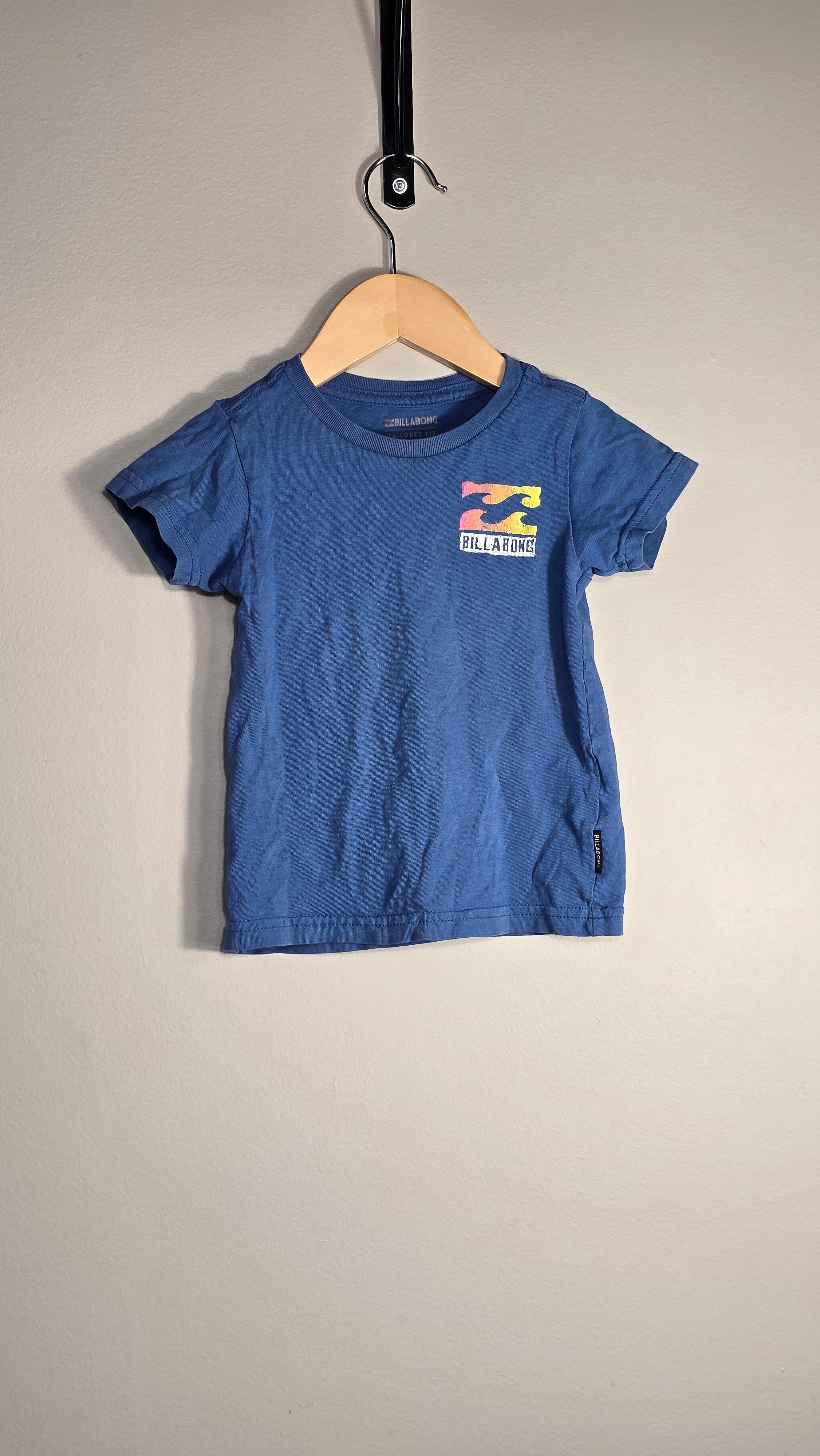 T-Shirt | Billabong | 18 mois *dessin un peu craqué