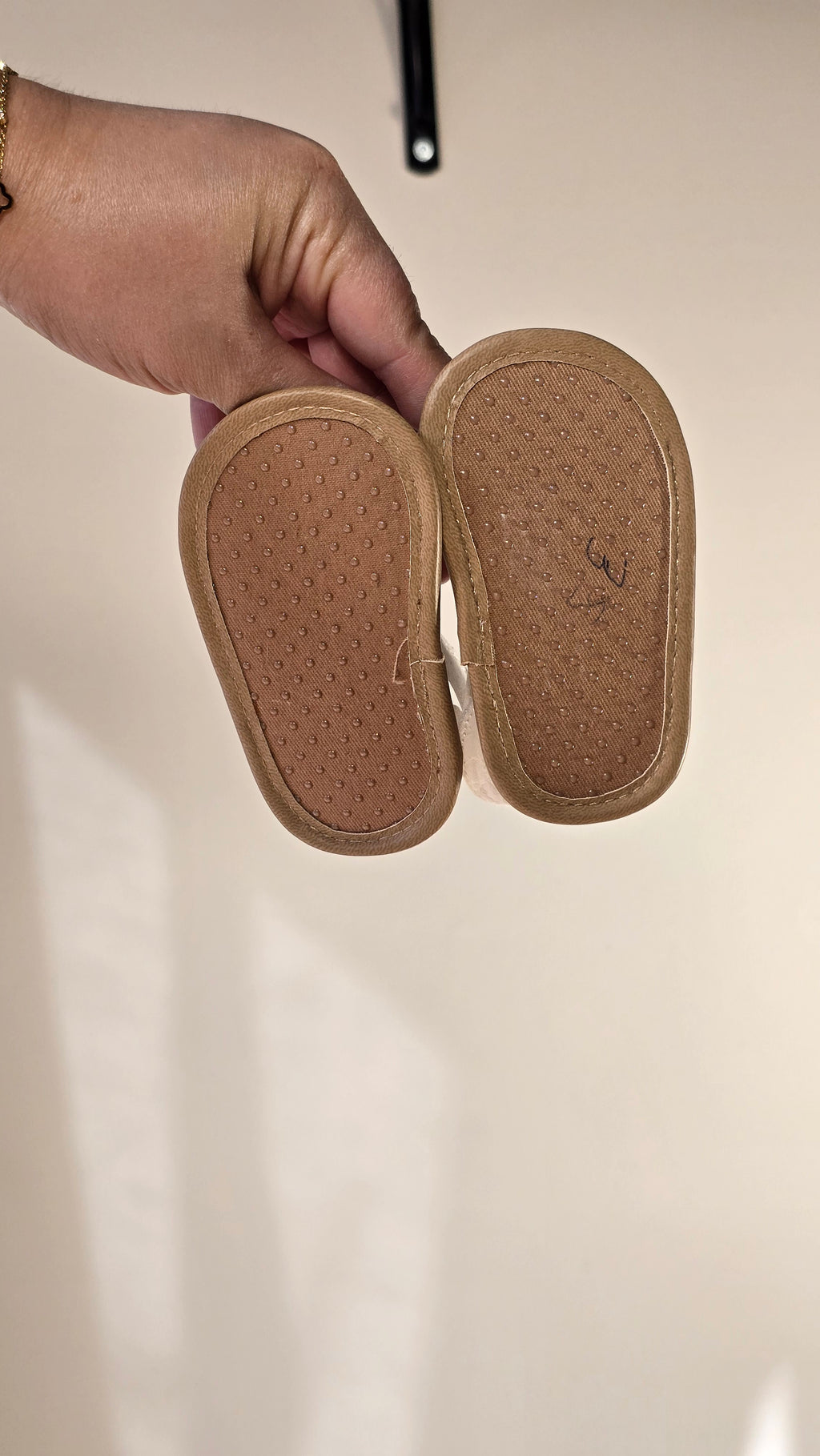 Sandales à velcros | Old Navy | 3-6 mois