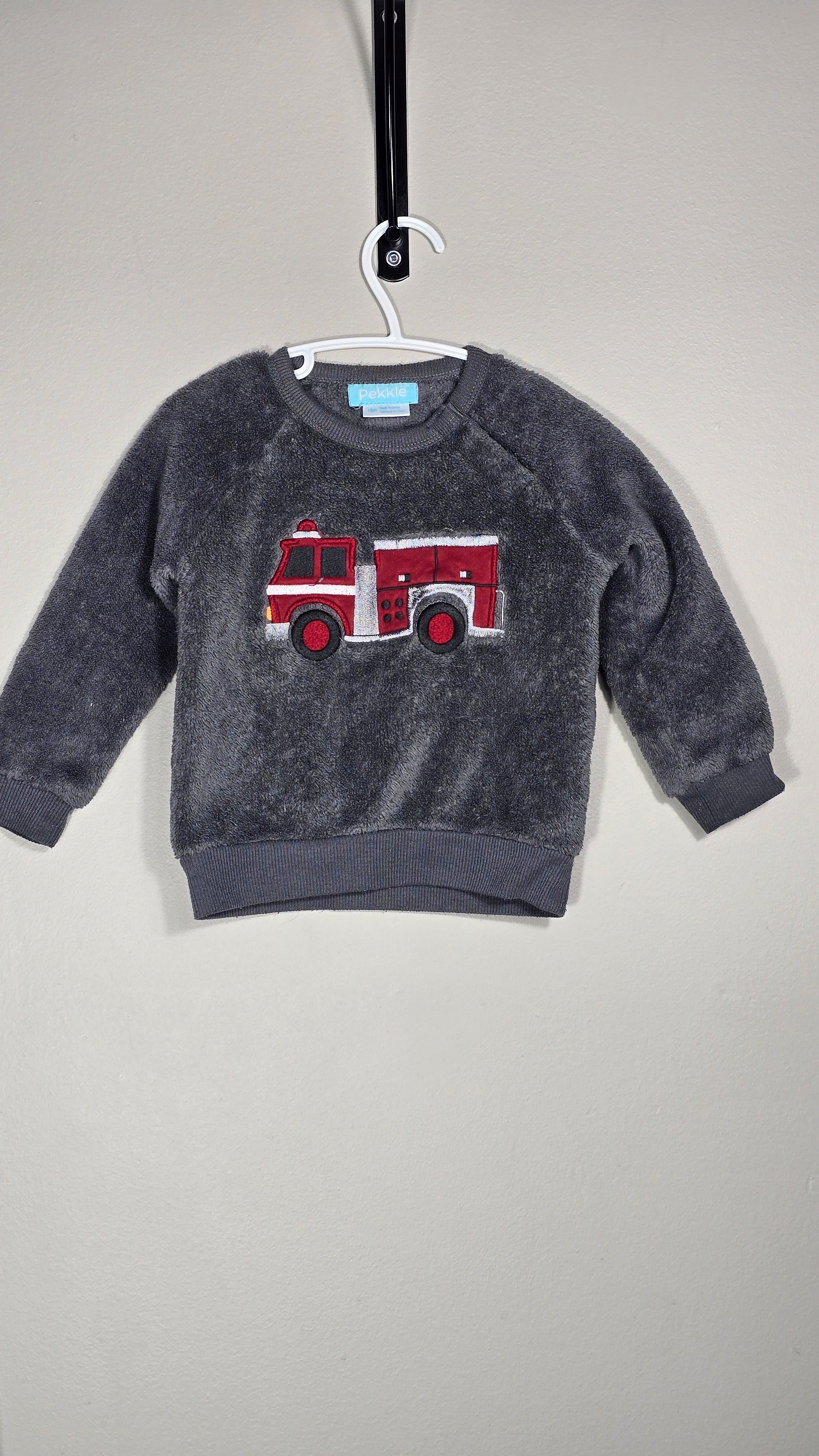 CONS CN 1 | Chandail en peluche - pompier | Pekkle | 18 mois
