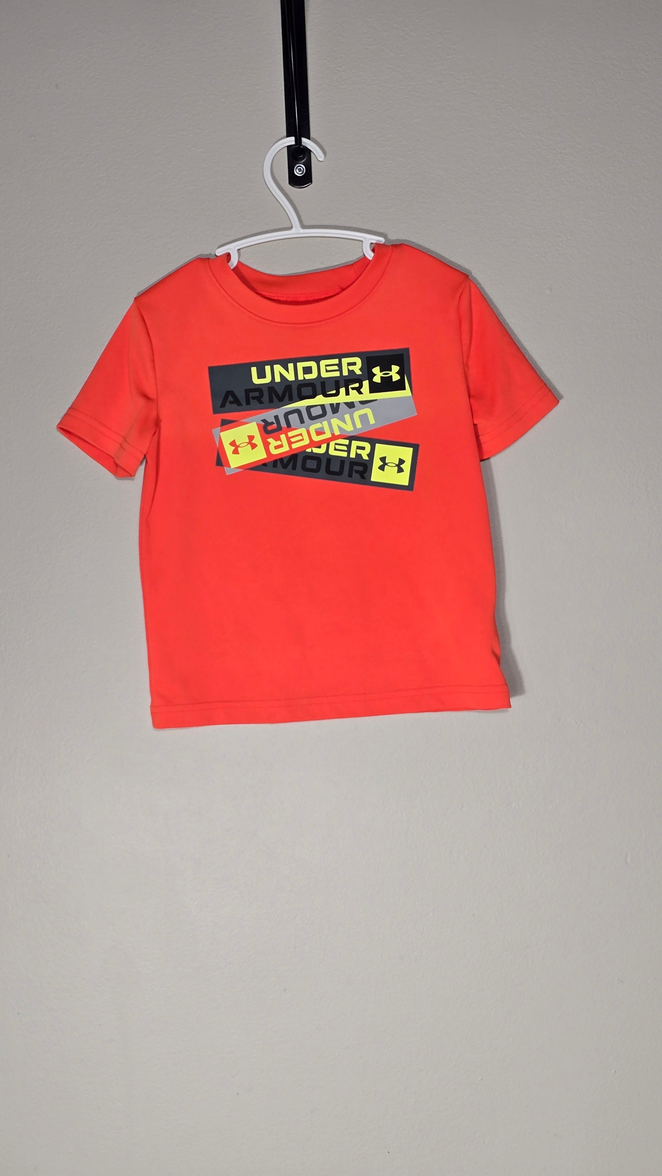 T-shirt dry-fit | Under Armour | 3T