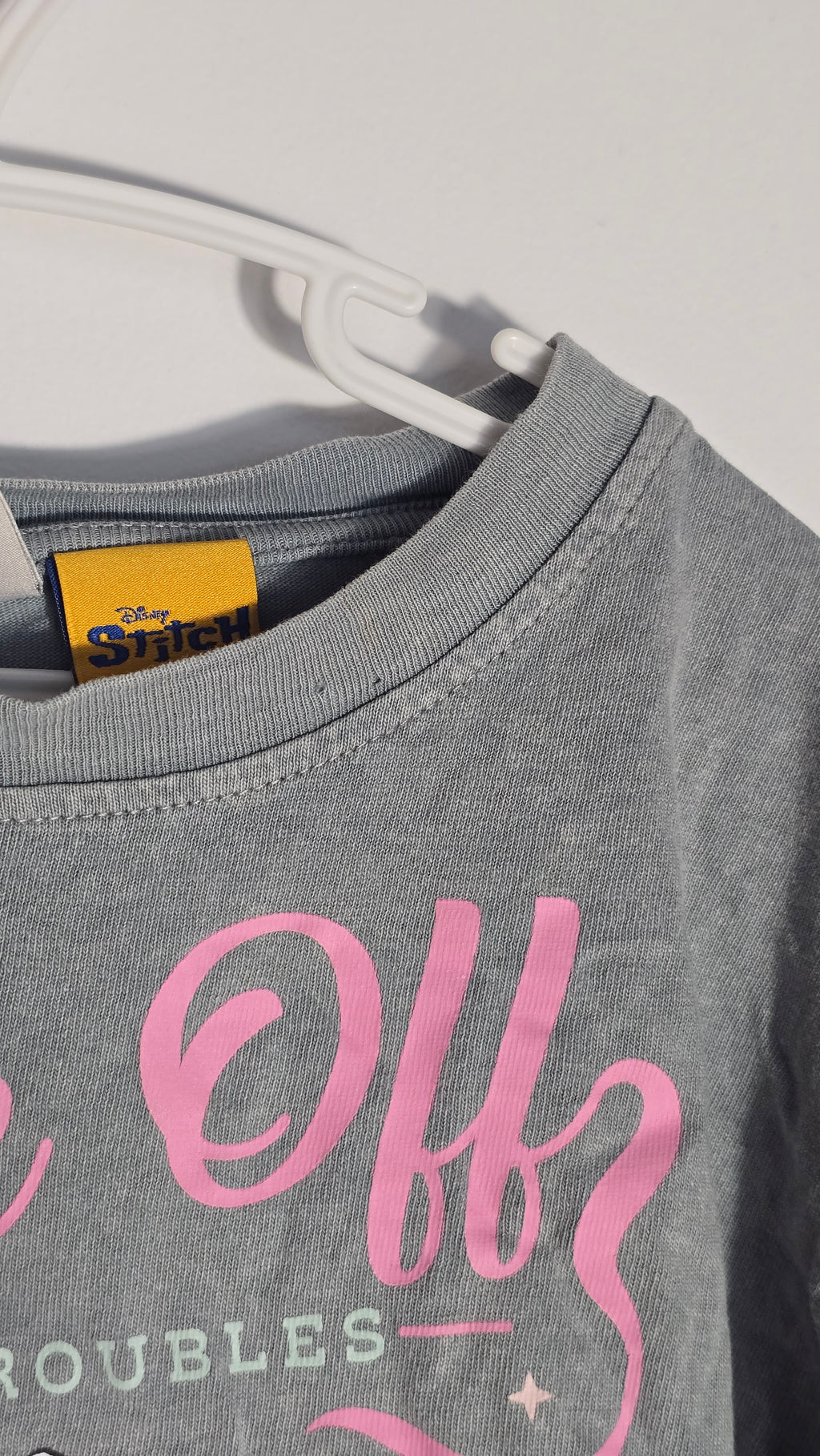 CONS AT | T-shirt écourté | Zara x Stitch | 8-9A *imparfait au col