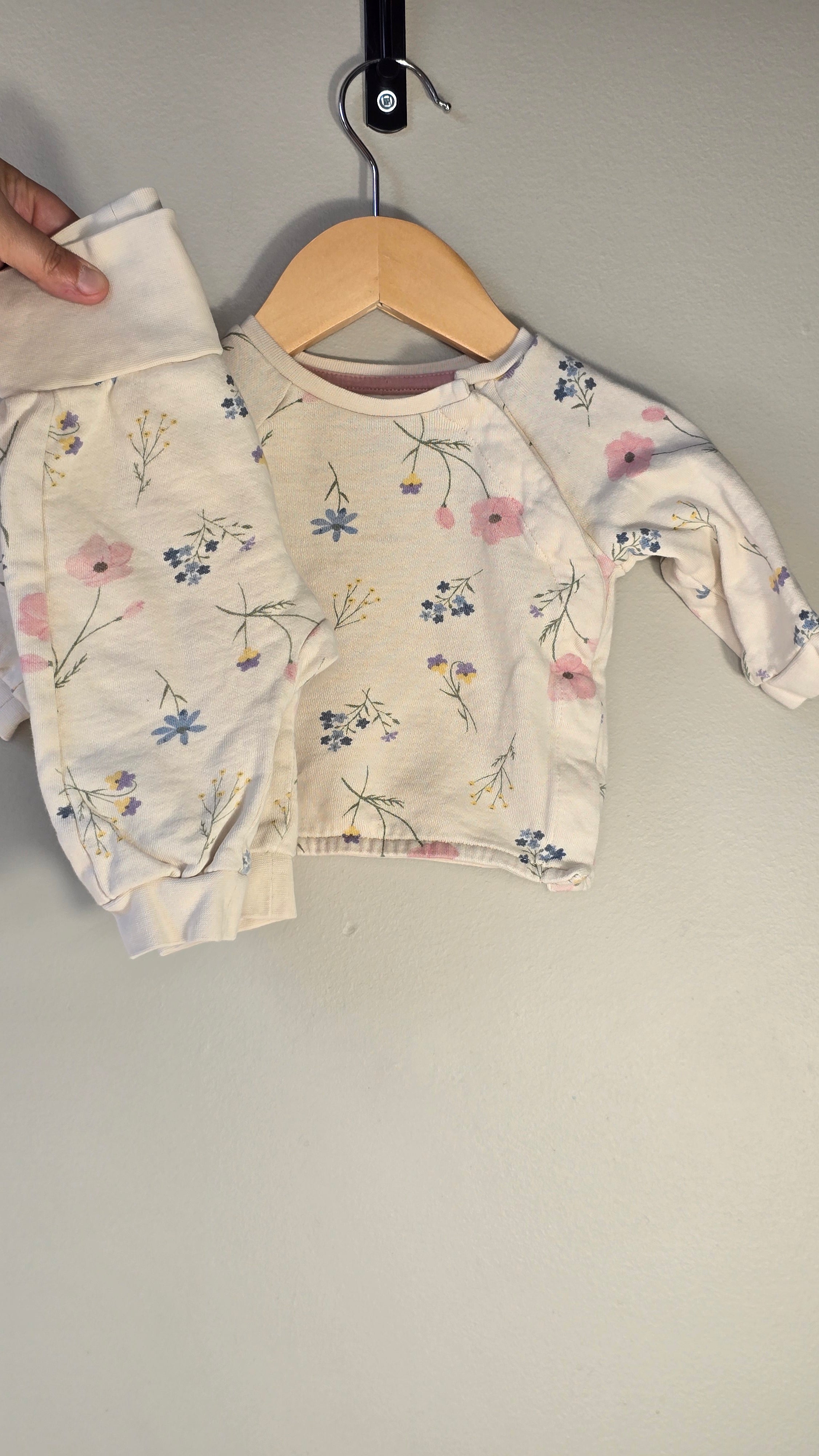 Organic cotton floral set | H&M | 2-4 months