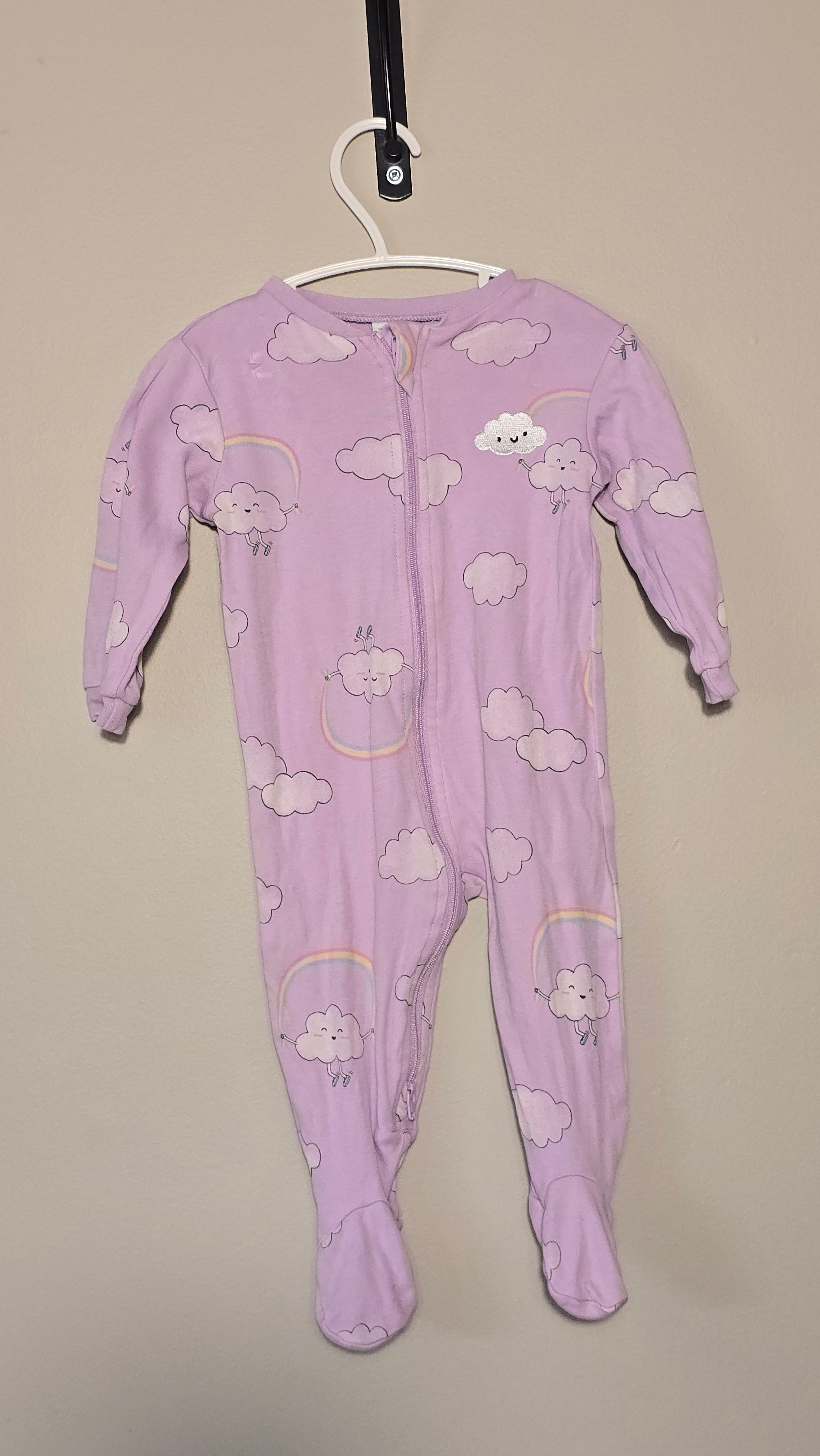 Pyjama nuages arc-en-ciels | Pekkle | 6 mois *Semble un peu pâli