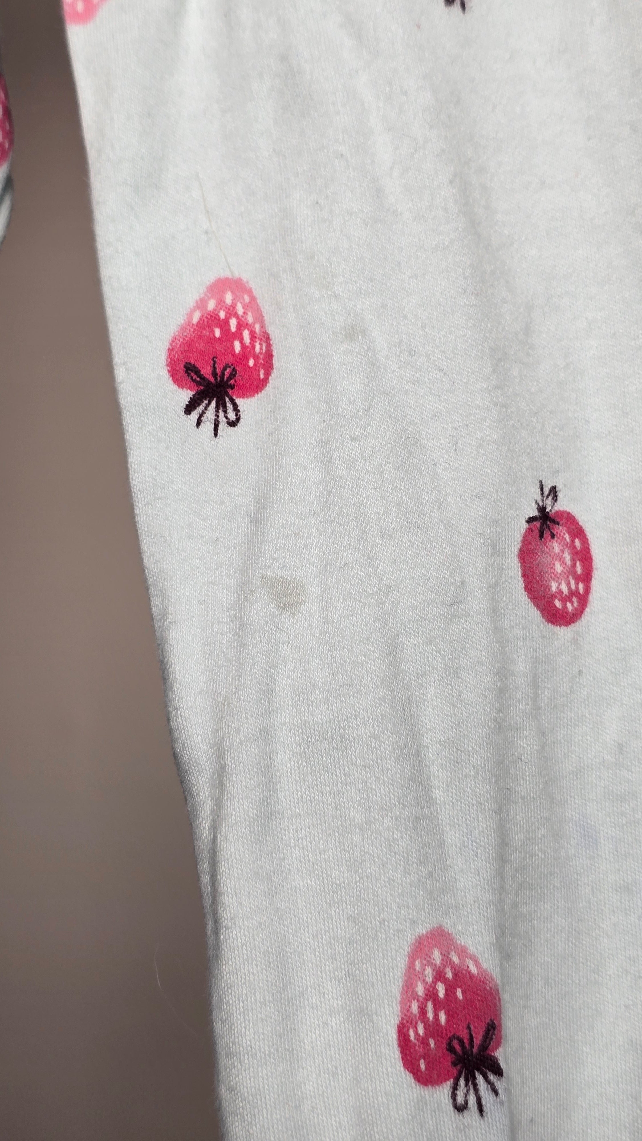 Pyjama fraises | Pekkle | 24 mois *Petite tache pâle
