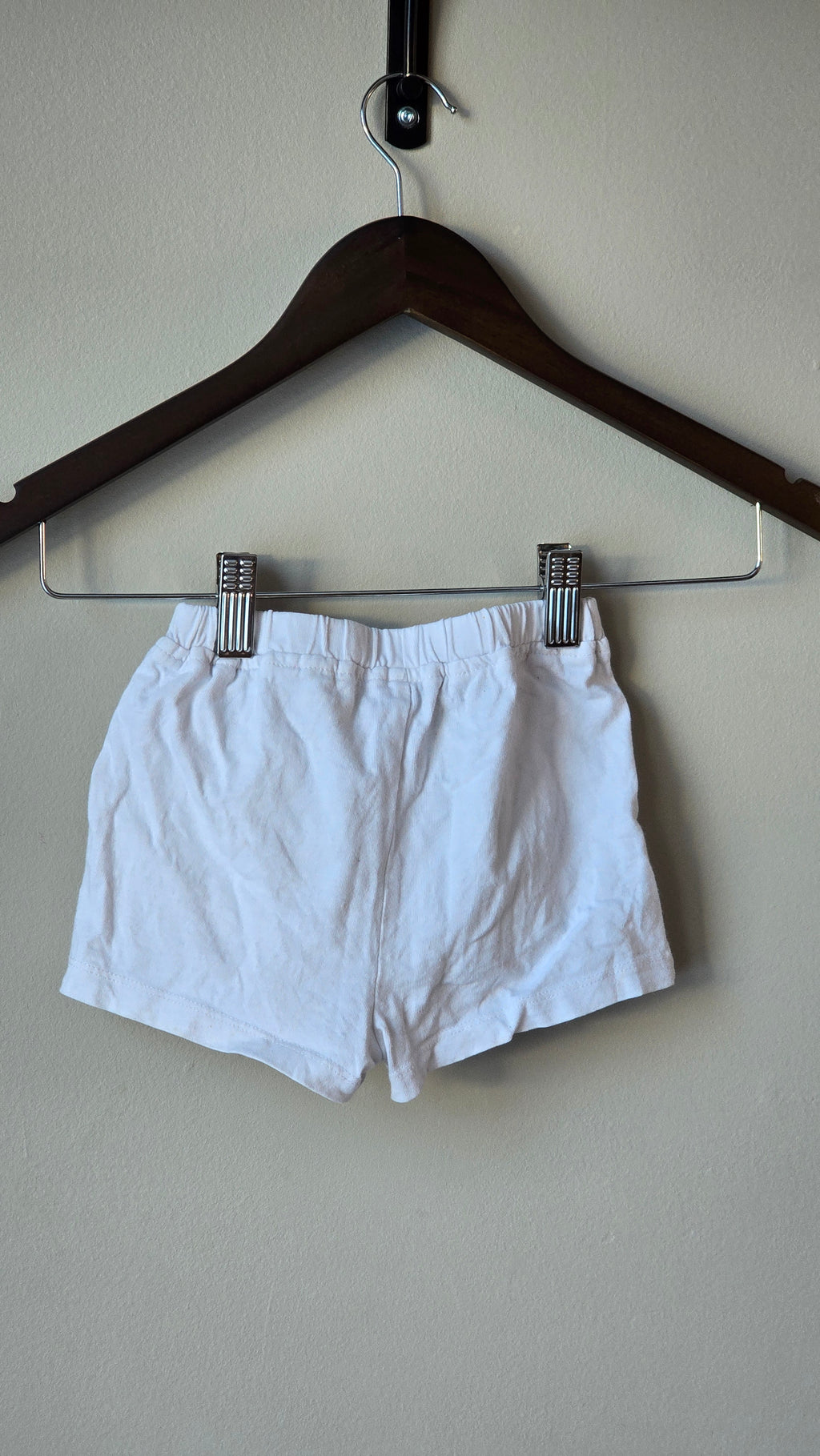 Short firsts impressions 24 mois