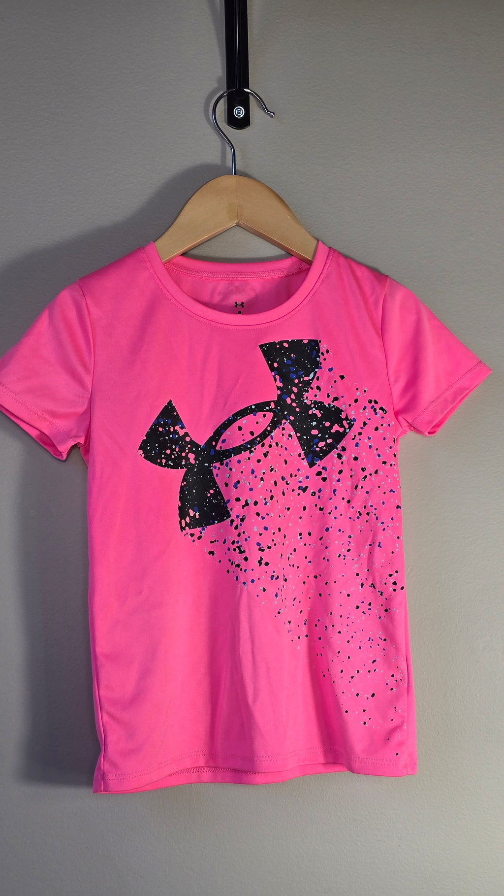 Dry-fit T-shirt | Hurley | 6 years old *Minor stains