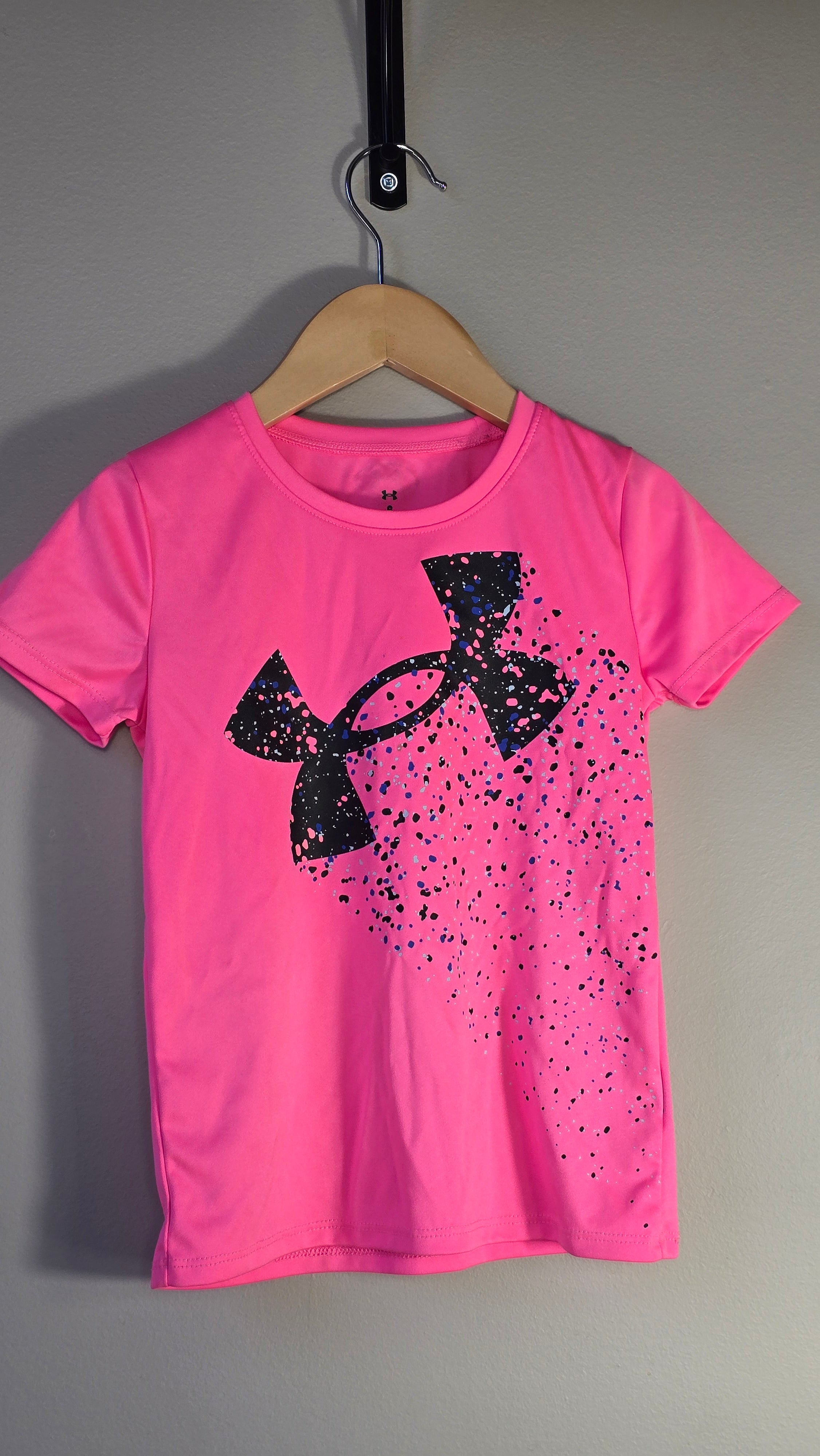 Dry-fit T-shirt | Hurley | 6 years old *Minor stains