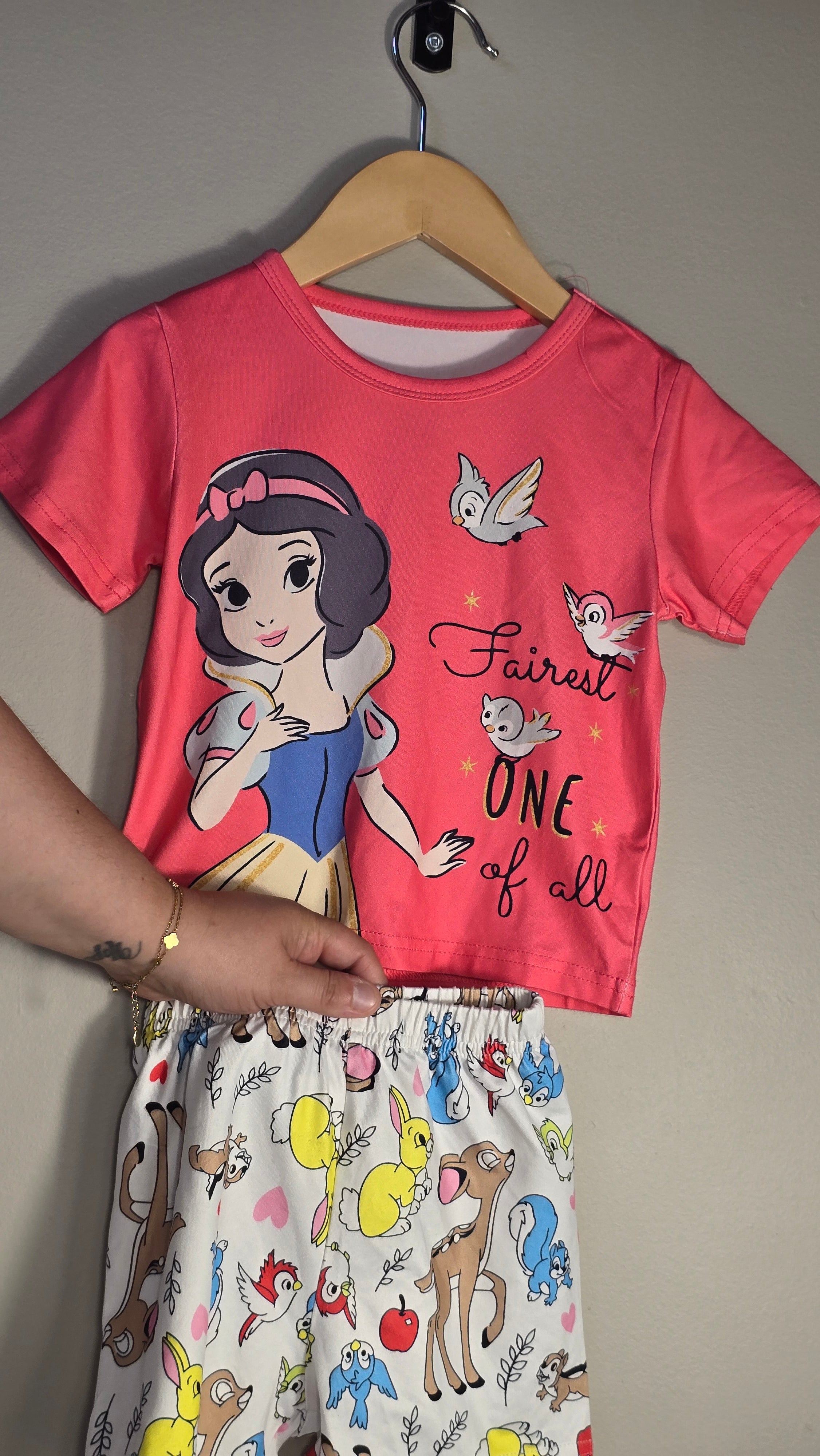 Snow White short pyjamas | Unknown brand | 1-2 years *Only washed