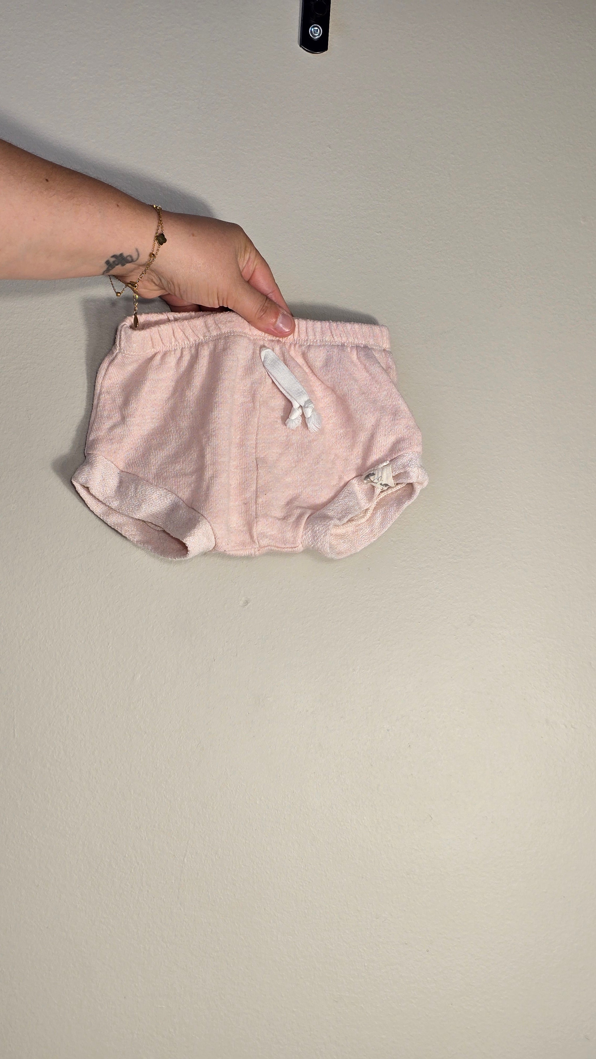 Fleece shorts | Bear & Roo | 12-18 months (fits more like 9-12 months in my opinion)