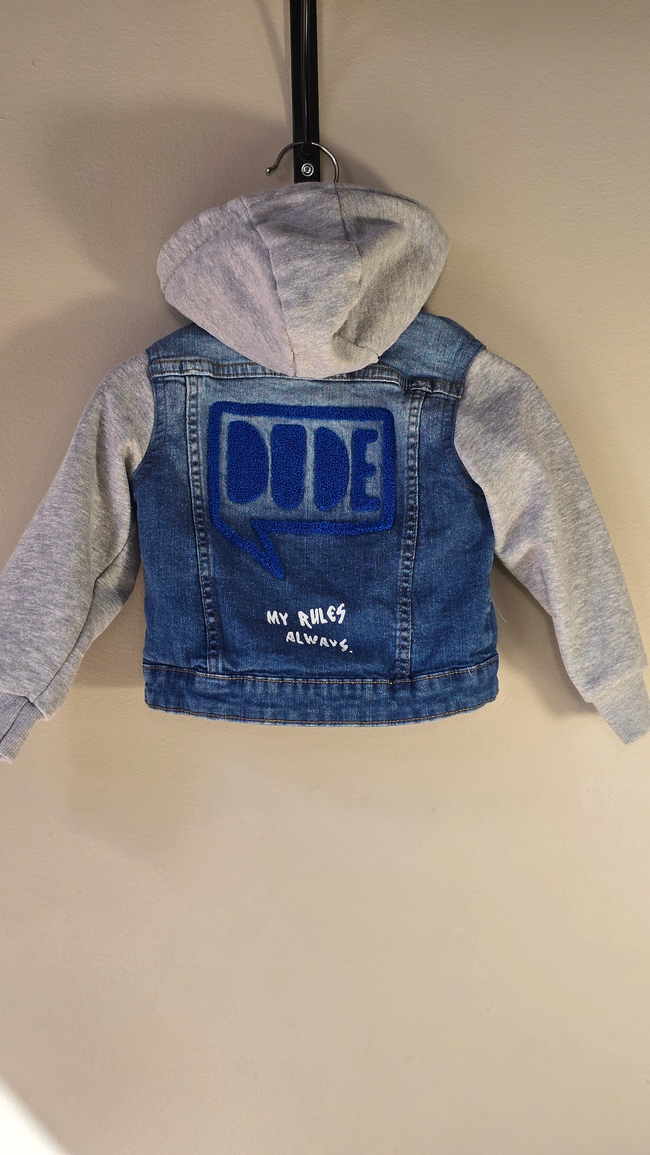 veste en jeans et moleton | Minoti | 18-24 mois