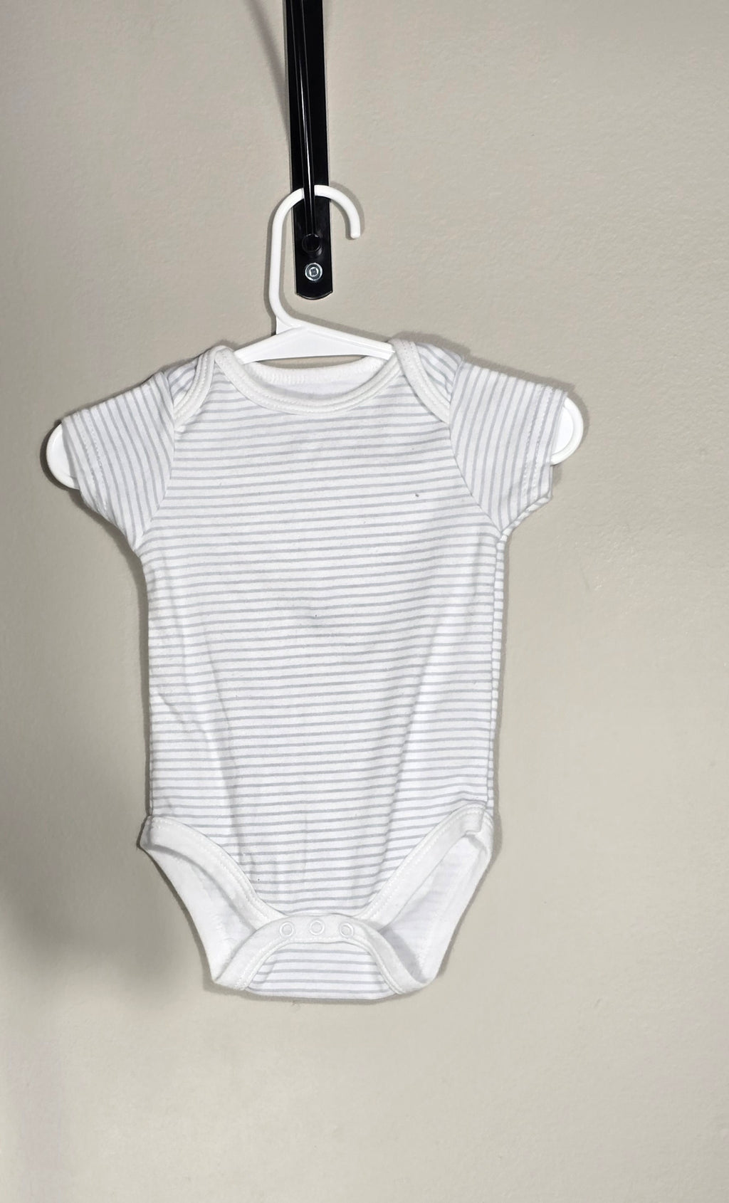 CONS JFR | Ensemble de 8 body à manches courtes | Marques variées | 3-6 mois