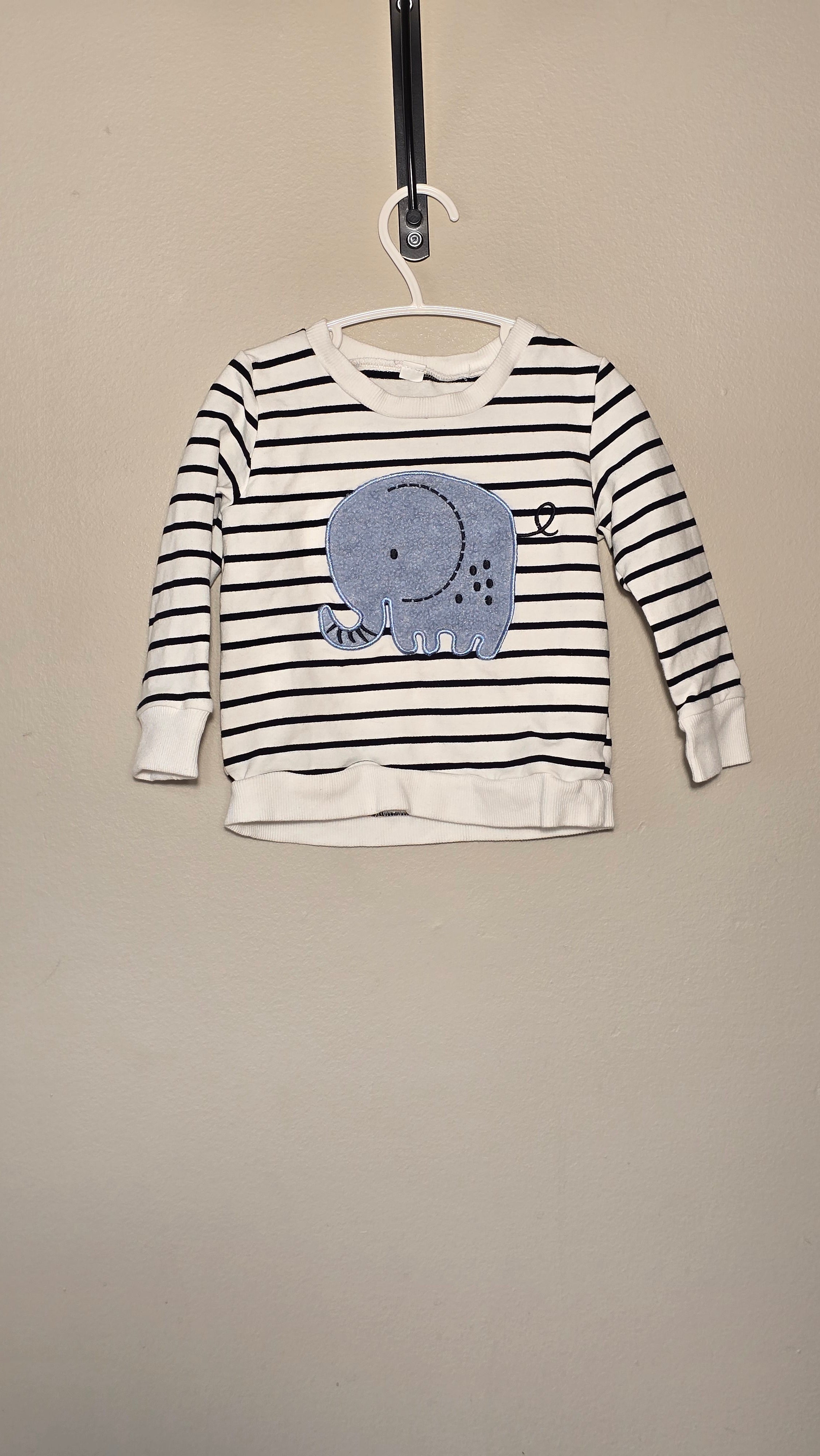Elephant striped crewneck | Unknown brand | 12-18 months