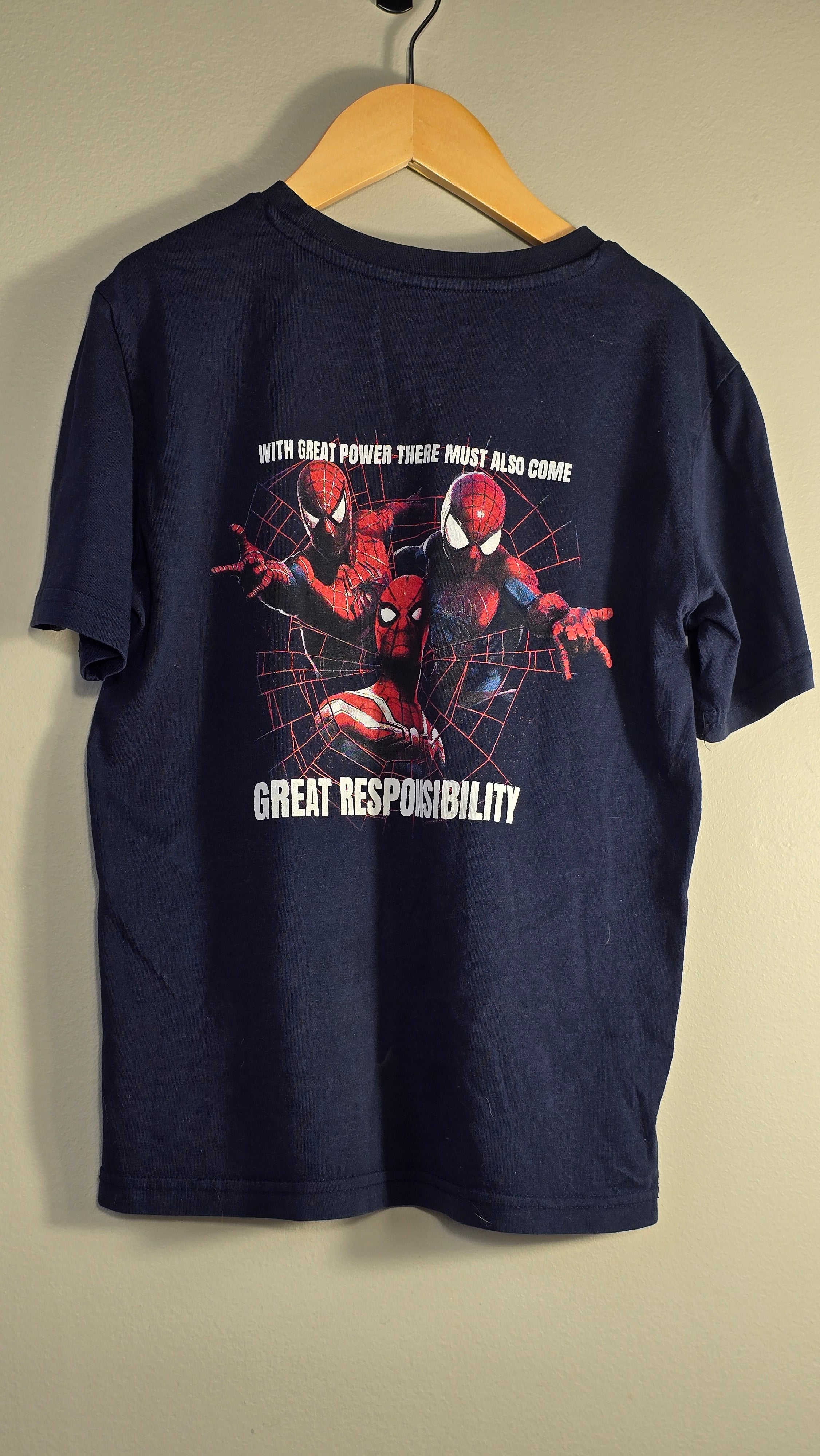 T-Shirt spiderman | Marvel studios | estimé 7-8 ans