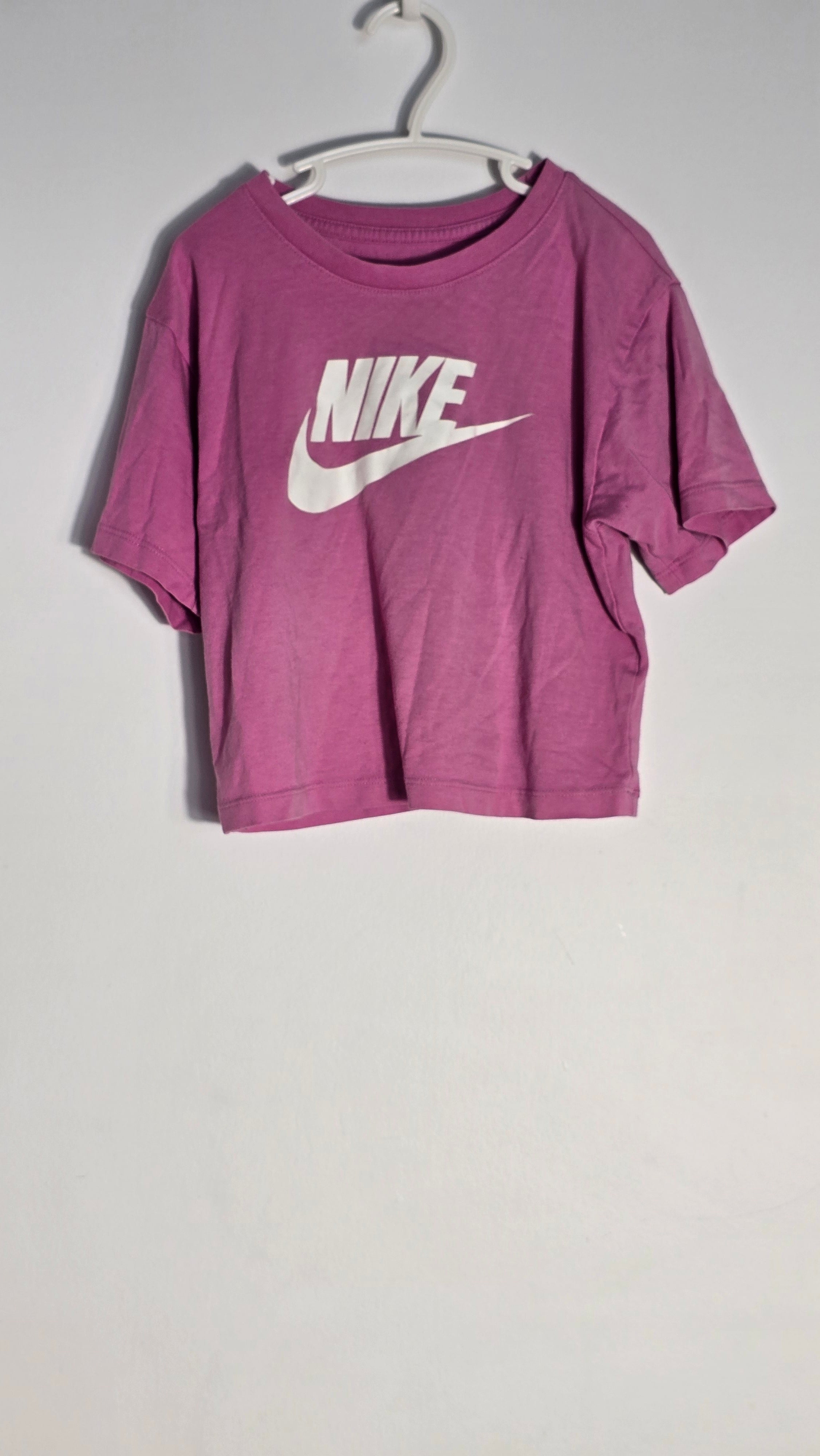 CONS AT | T-shirt écourté | Nike | 6-7A *Léger mousseux