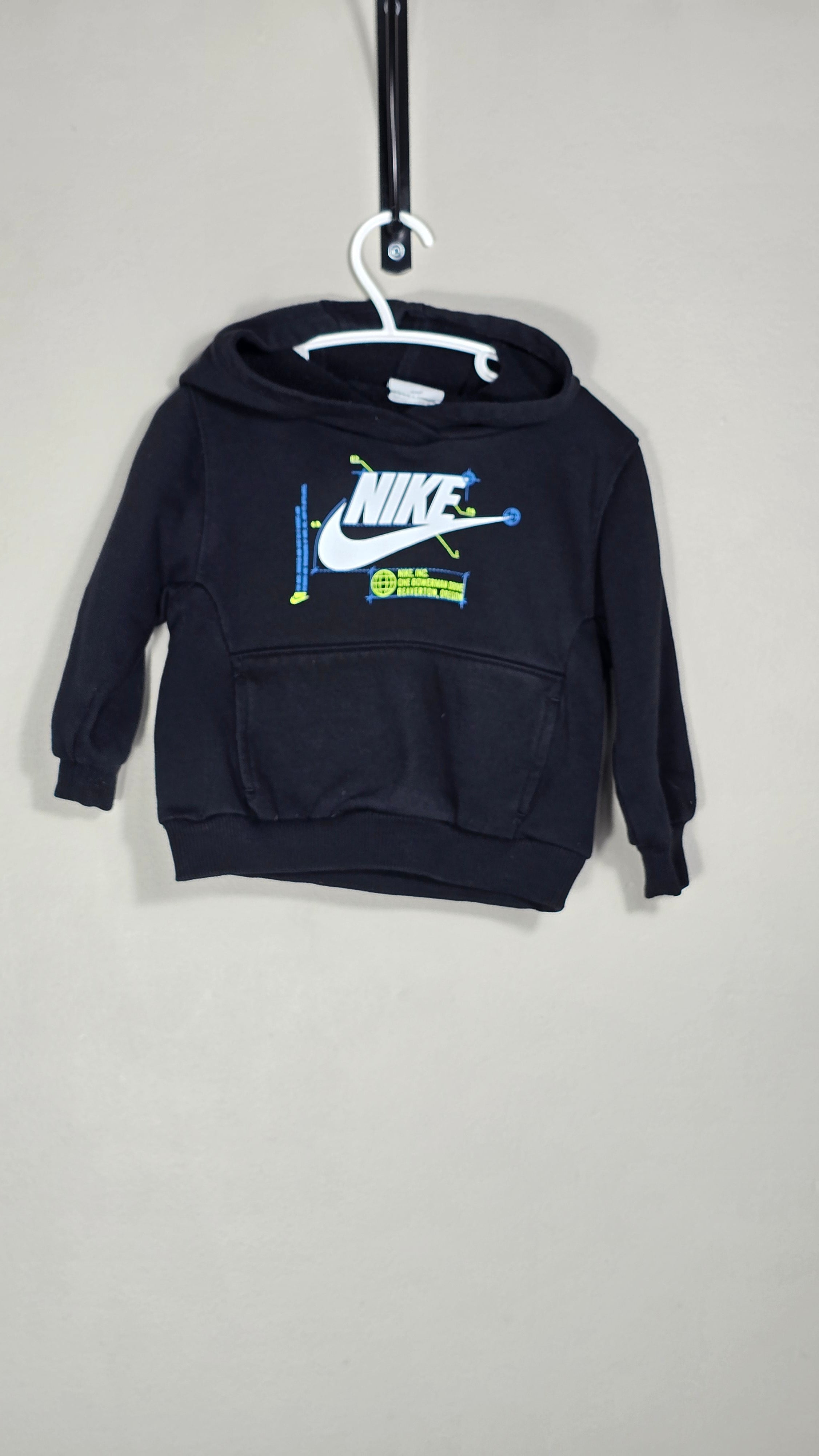 CONS CN 1 | Ensemble jogging | Nike | 18 mois *Logo pantalon un peu craqué