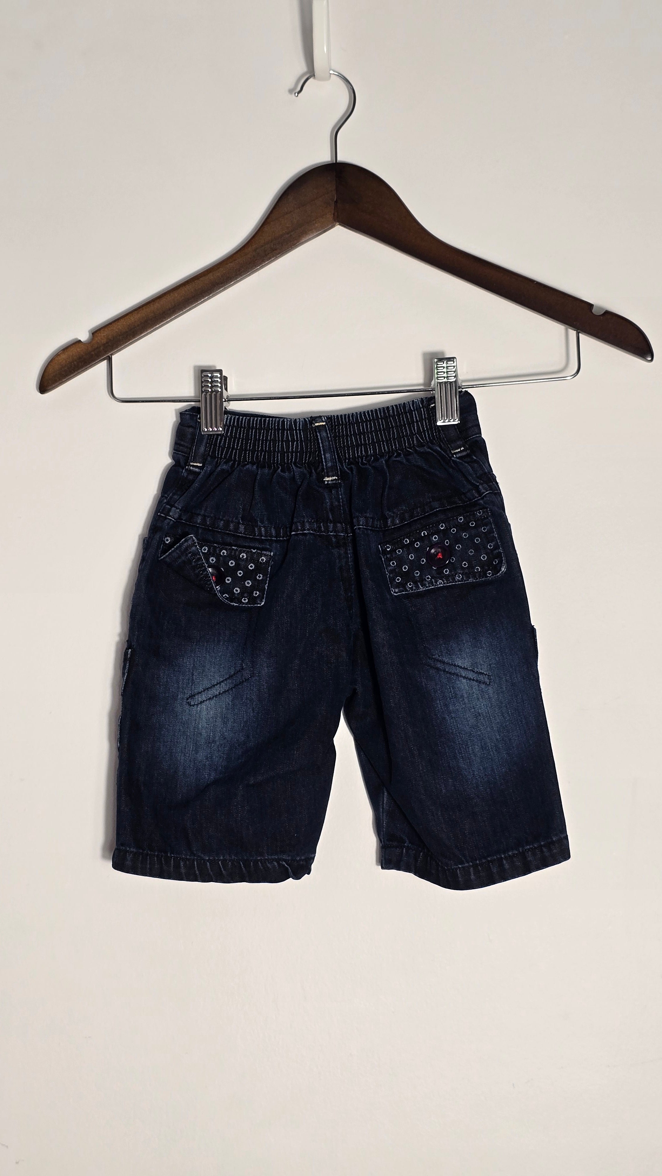 Short en jeans  | Marque inconnue *Vintage? | estimé 2-3 ans