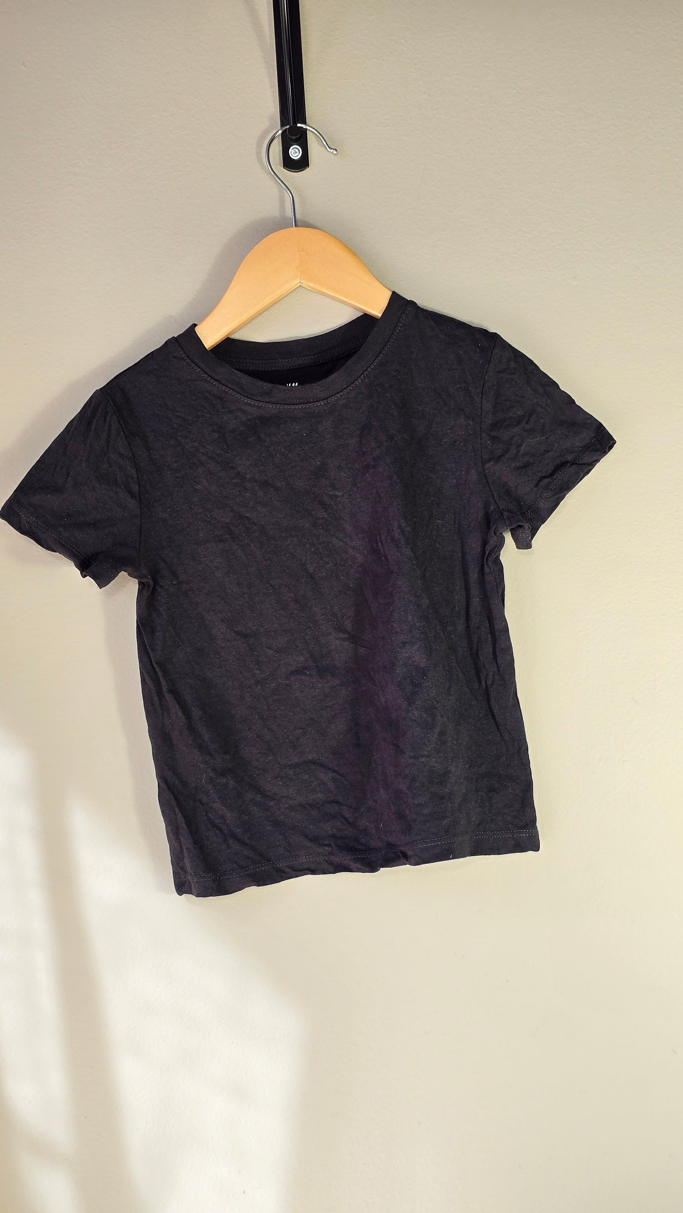 T-shirt basic noir | H&M | 2-4 ans
