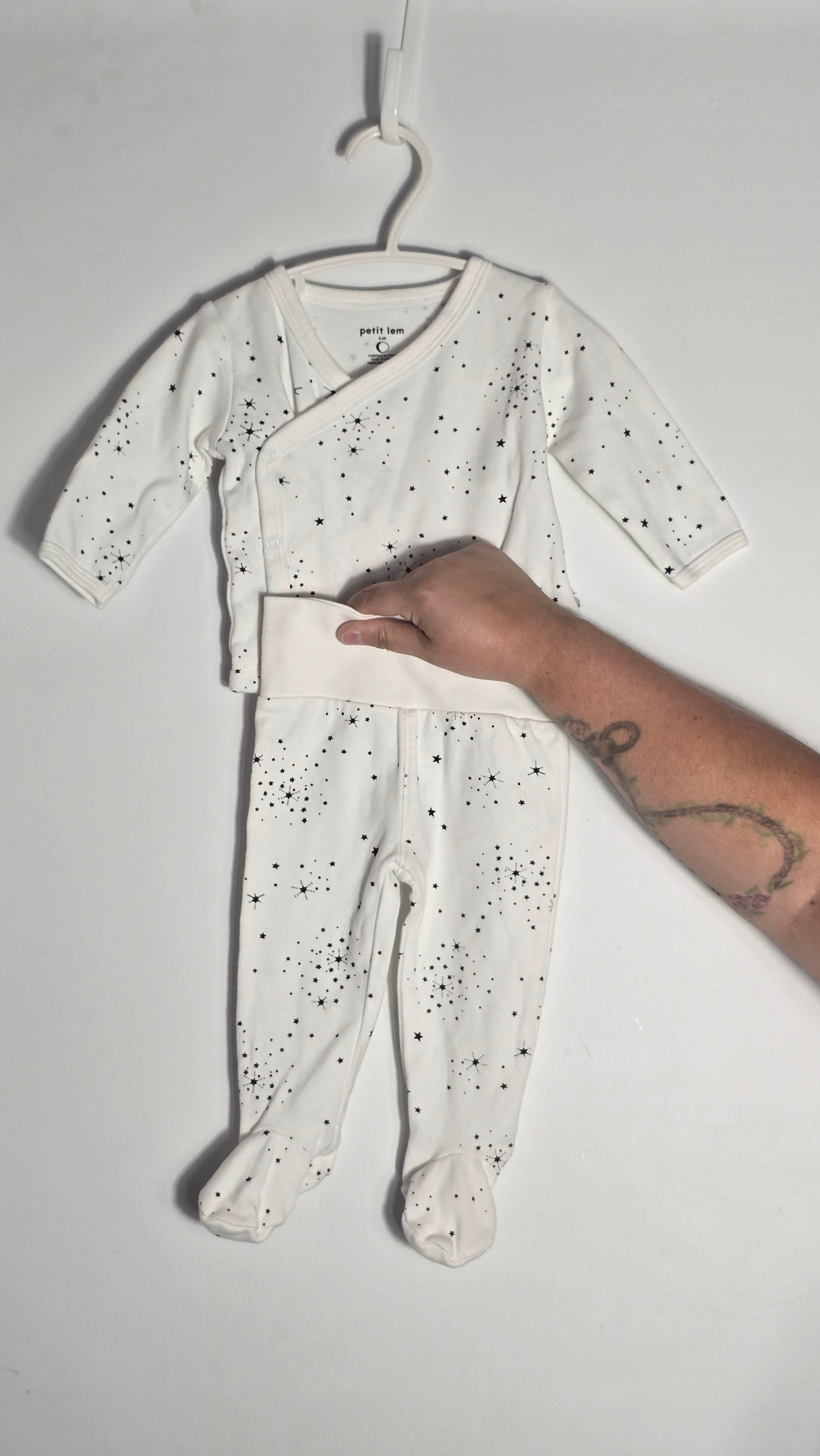 Ensemble étoiles cardigan et pantalon | Petit Lem | 6 mois *Comme neuf