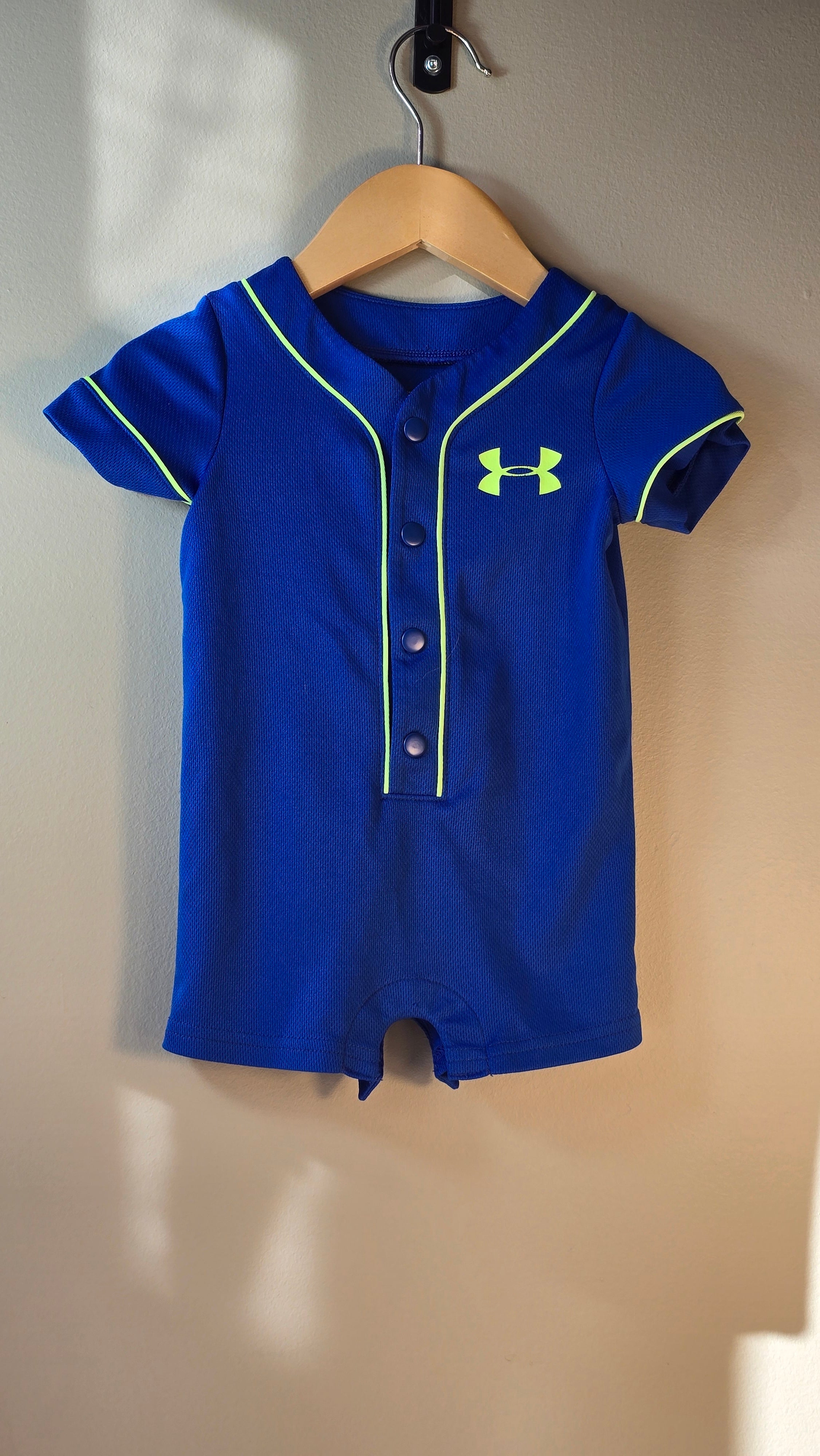 Romper dry-fit | Under Armour | 6-9 mois