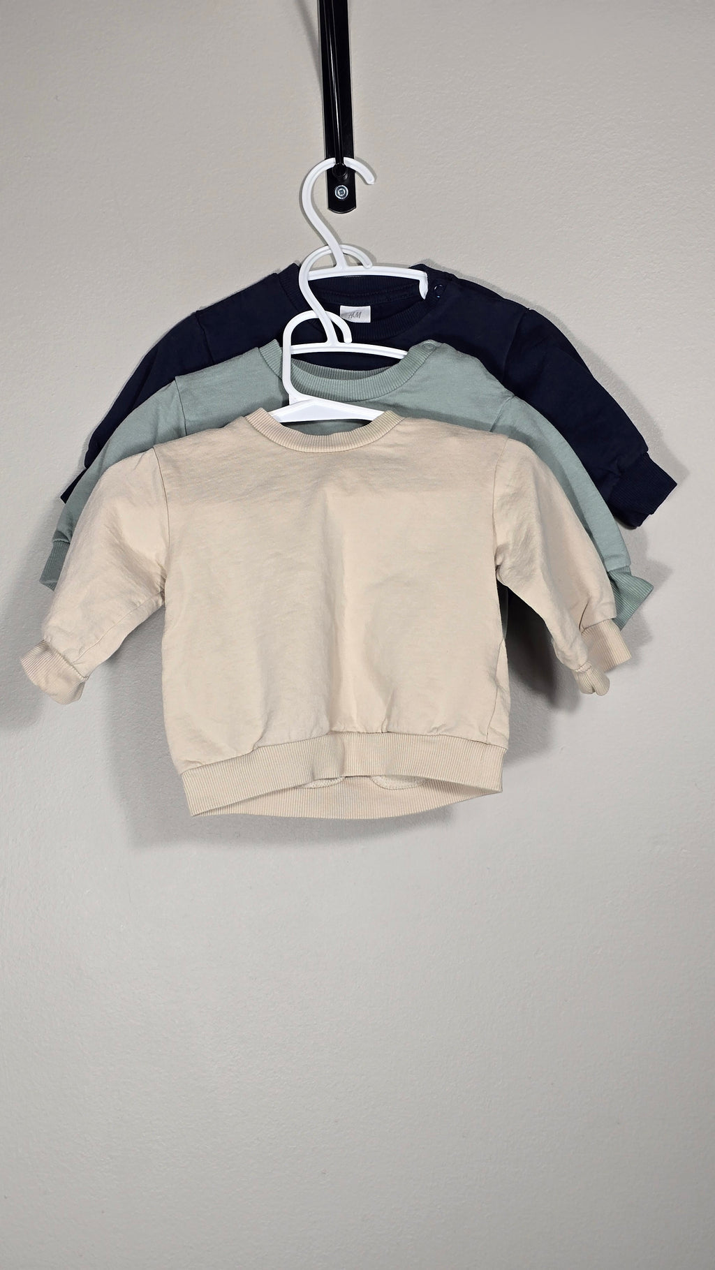 CONS JFR | Ensemble de 3 crewnecks | H&M | 2-4 mois