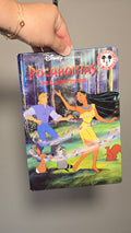 Livre Pocahontas *Légers signes d'usure