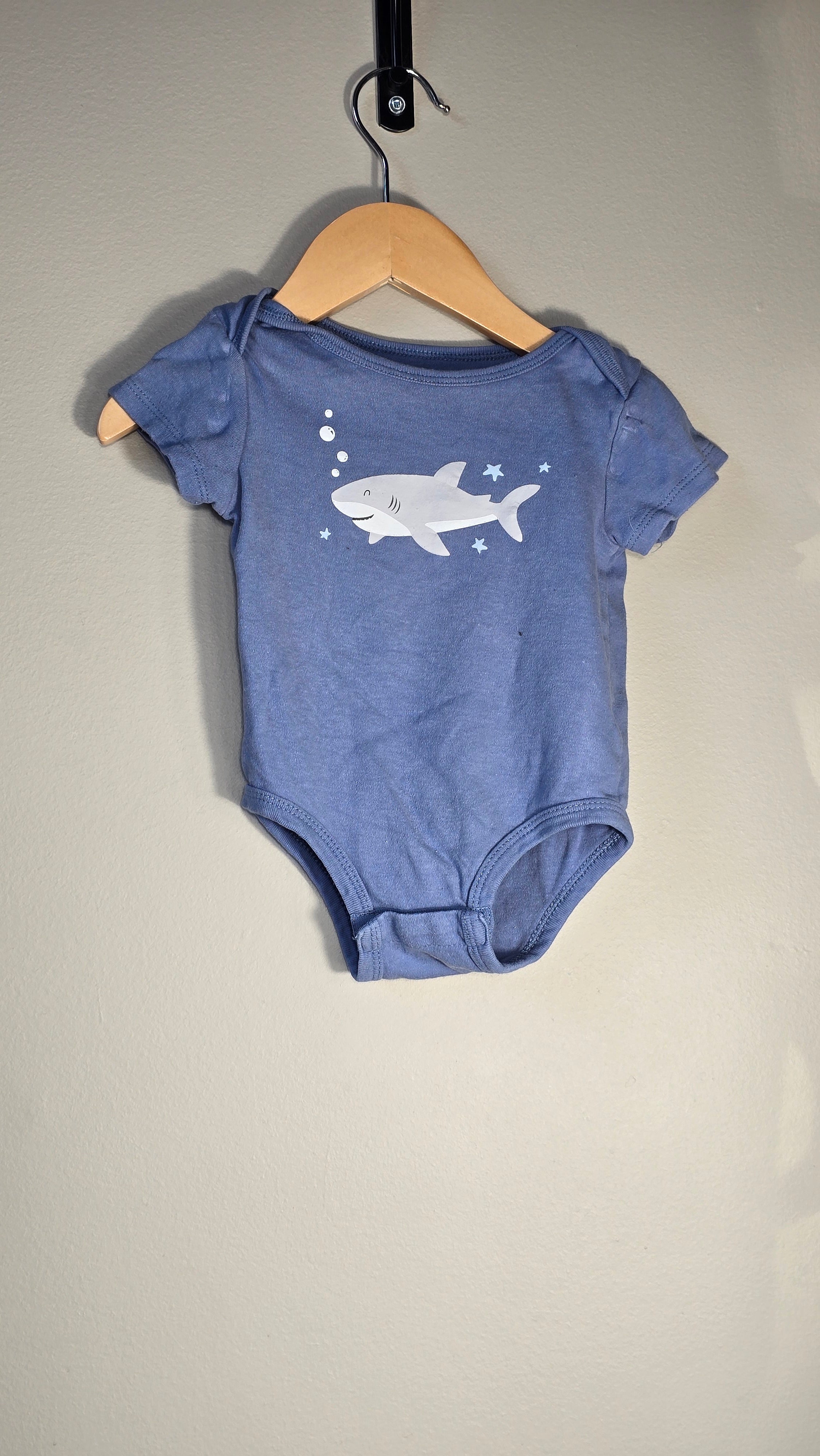 Shark onesie | Rococo | 18 months