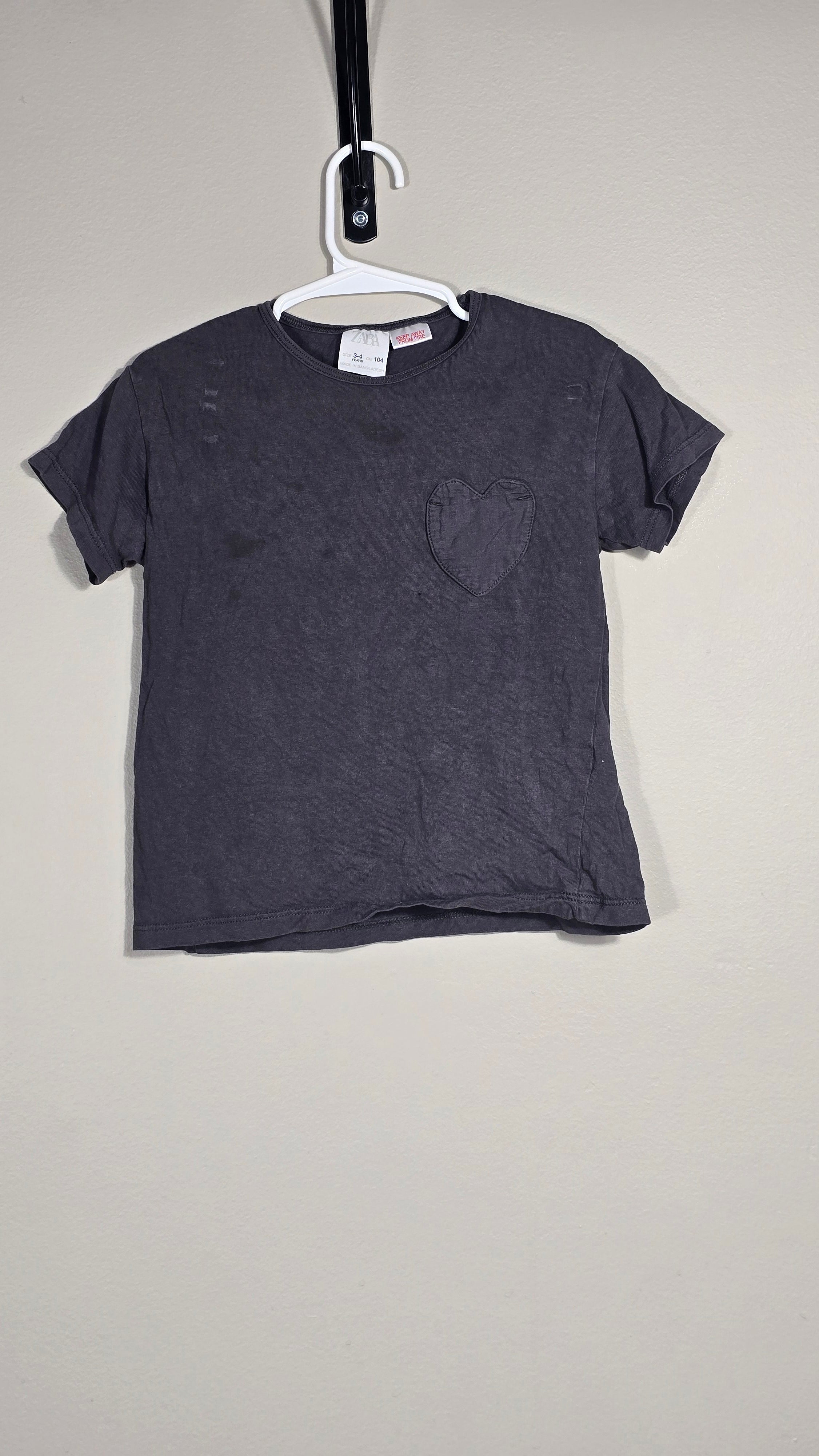 T-shirt poche en coeur | Zara | 3-4A *imparfait