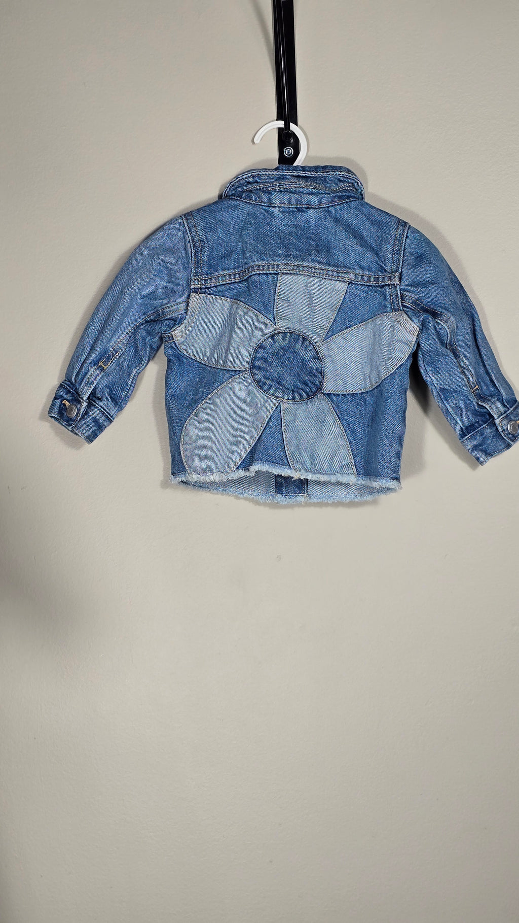 CONS JFR | Jean jacket | Old Navy | 3-6 months *See back