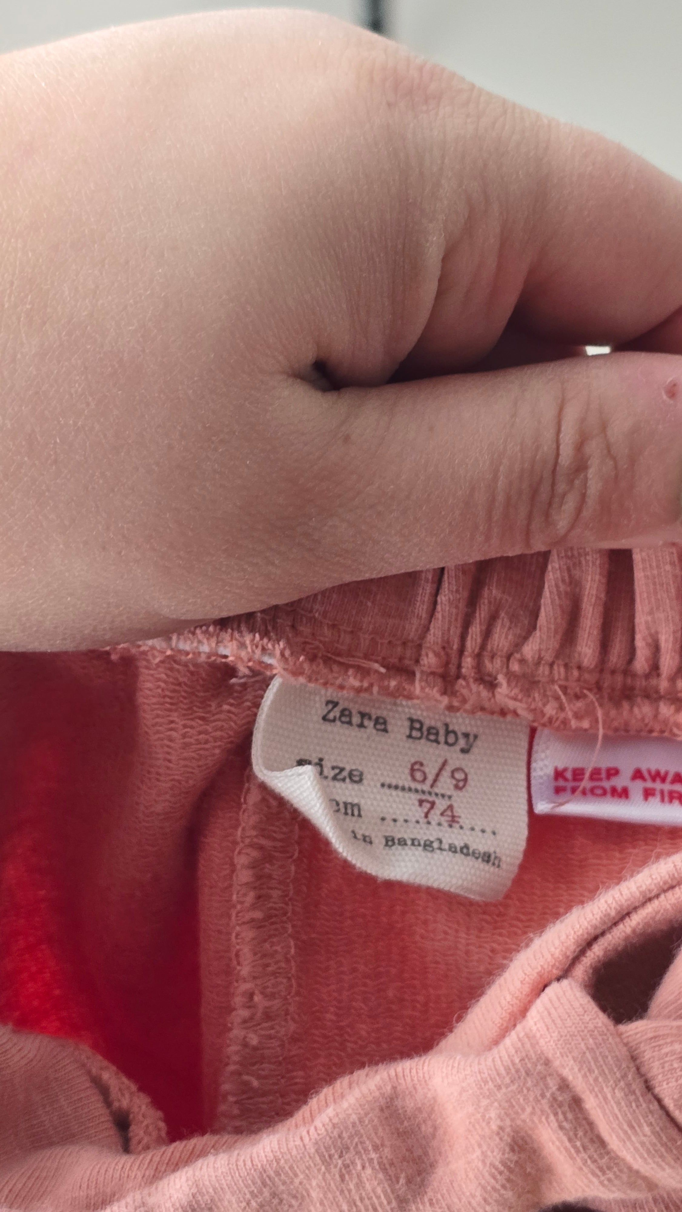 Pantalon Zara avec boucle à la taille 6-9 mois