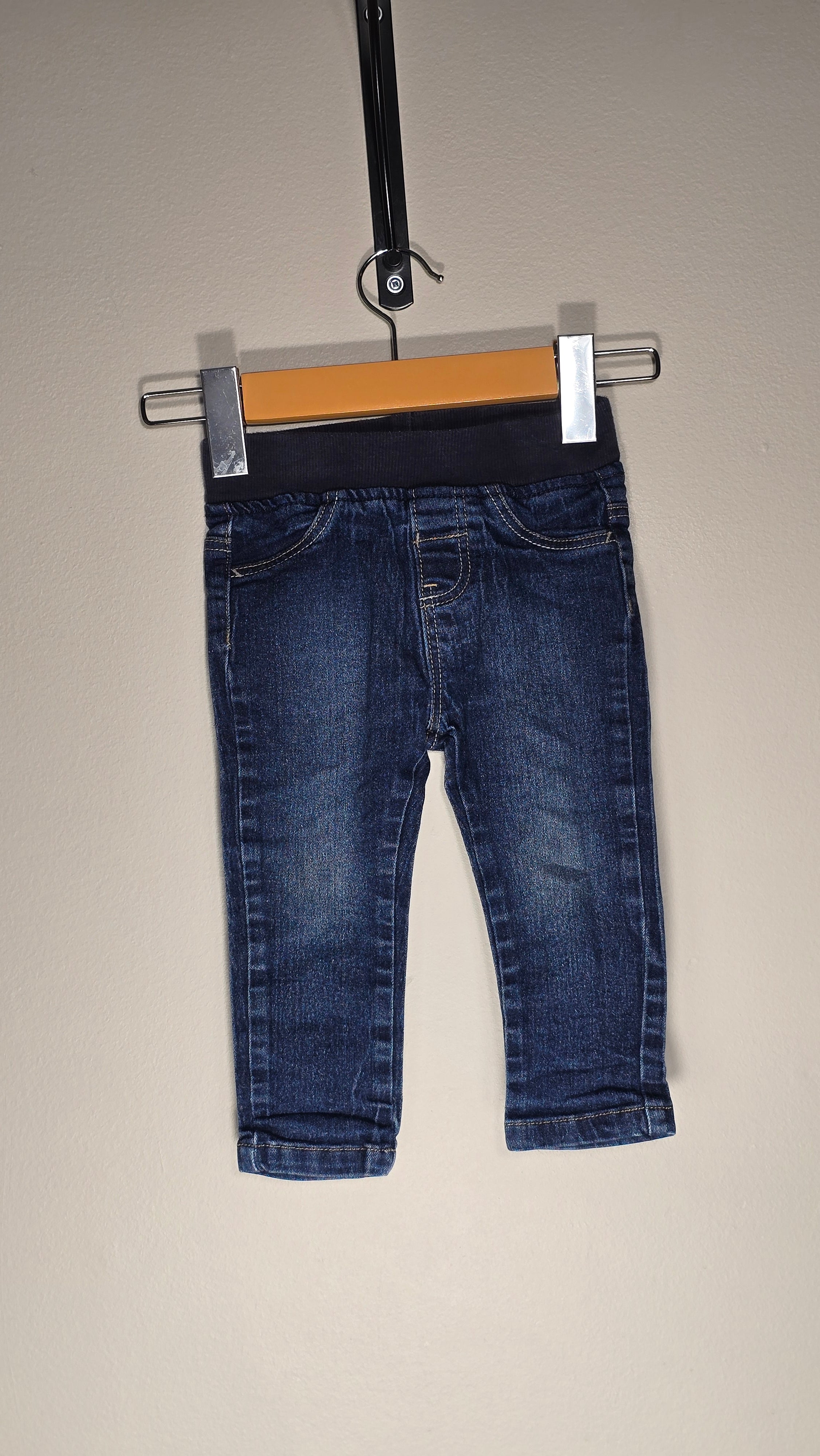 Jeans à taille élastique | TAG | 18 mois *Broderie de coeur sur les fesses
