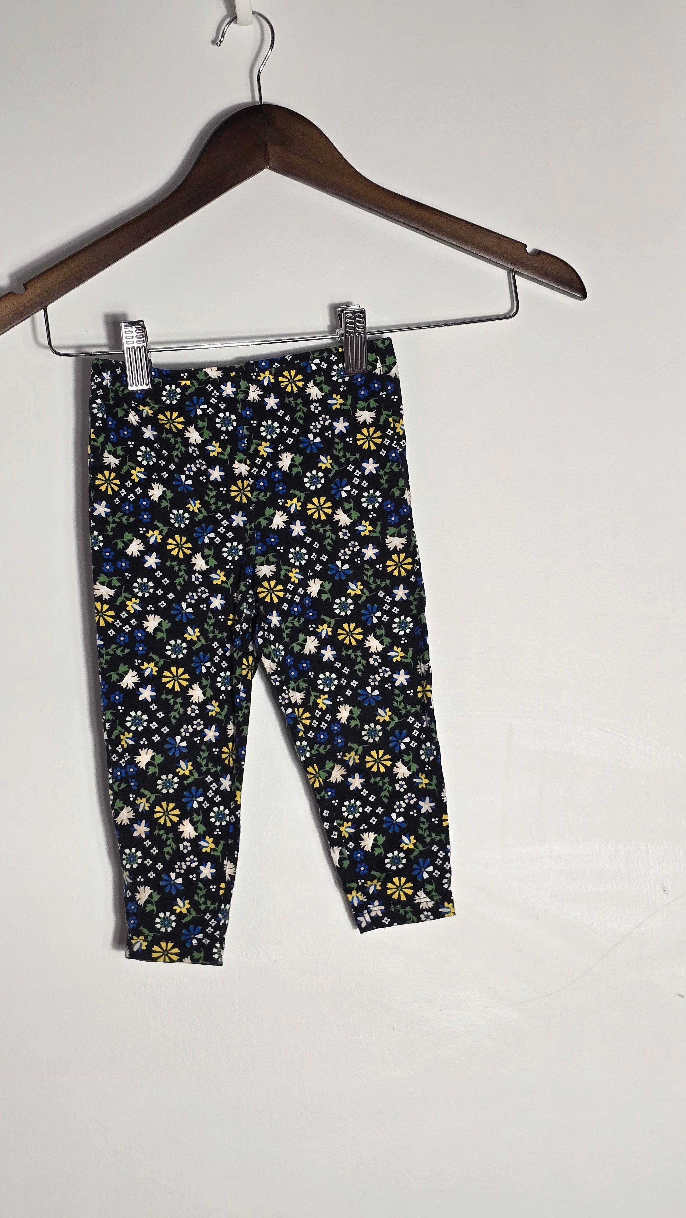 Lot pour filles (13 mcx) 18 mois  | Carter's, Rococo, Romy&Aksel, Pekkle, etc.