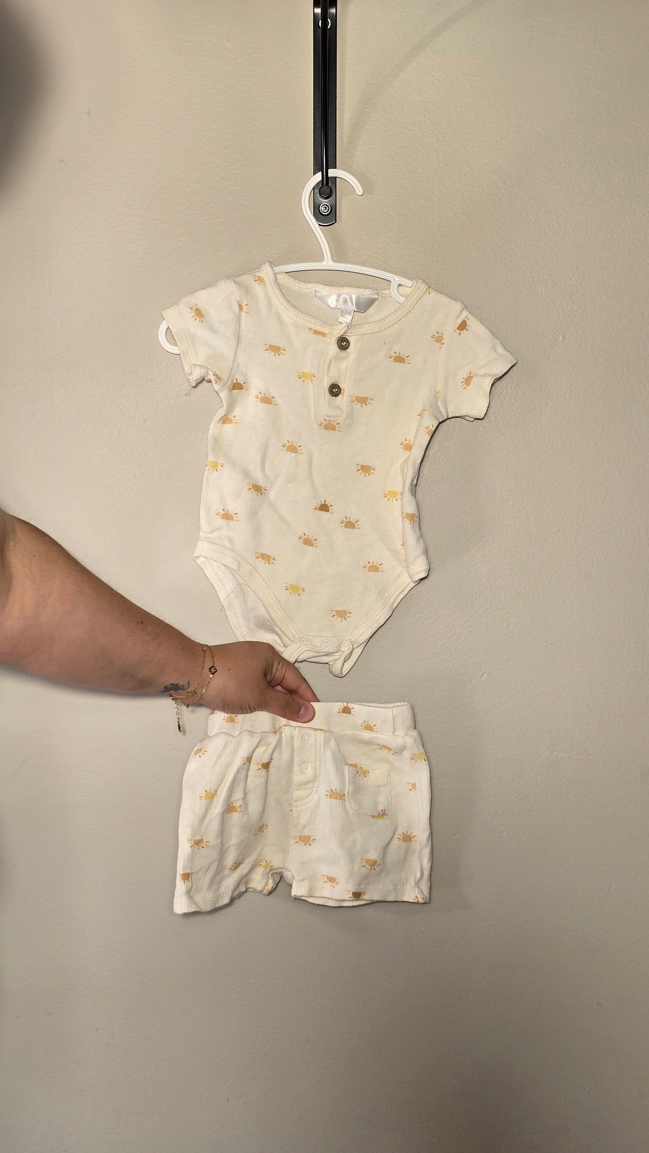 Bodysuit and Shorts Set | Emily and Oliver | 6-9 Months