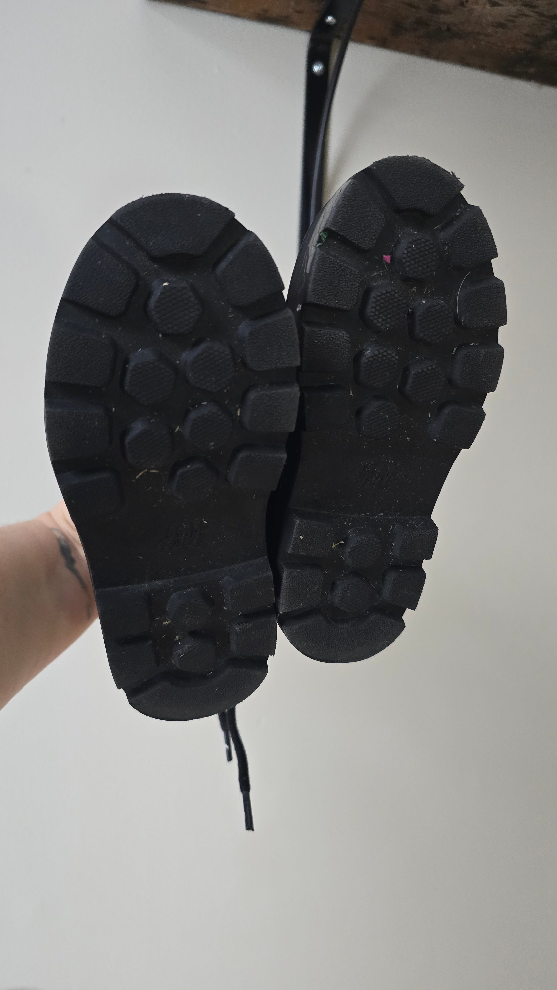 Bottes de combat lustrées grandeur 8,5 (Toddler)