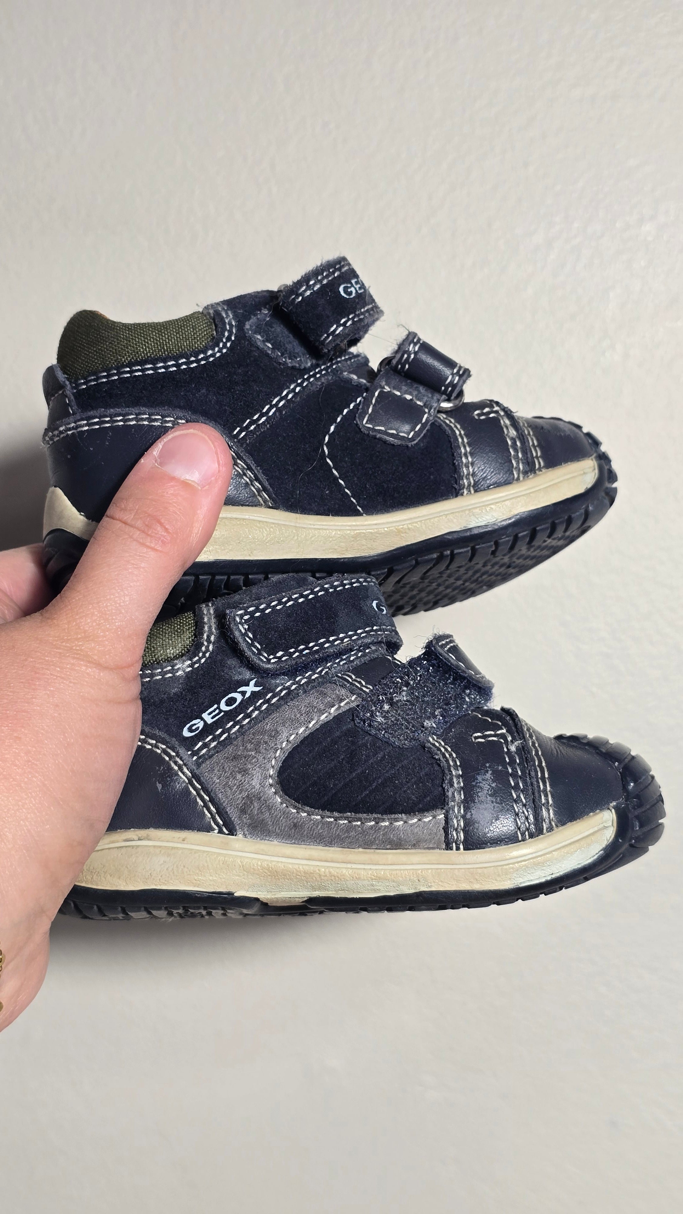 Chaussures | Geox | 20 (4.5) *Un peu imparfaites