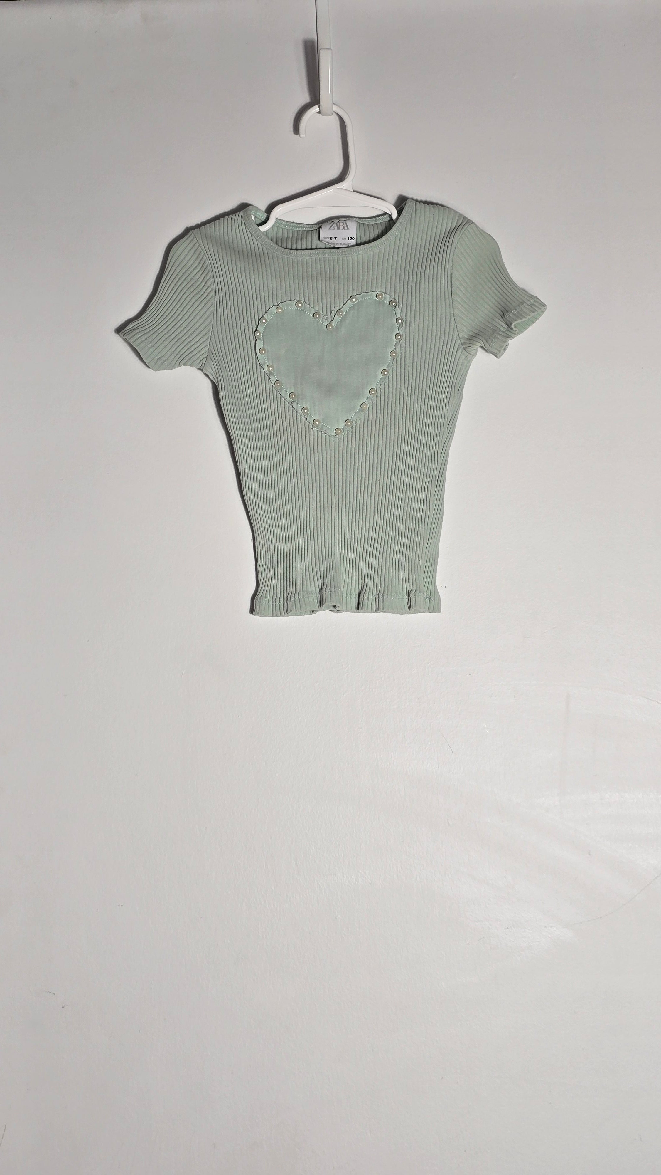 T-shirt côtelé coeur en perles | Zara | 6-7 ans *Fait 5 ans
